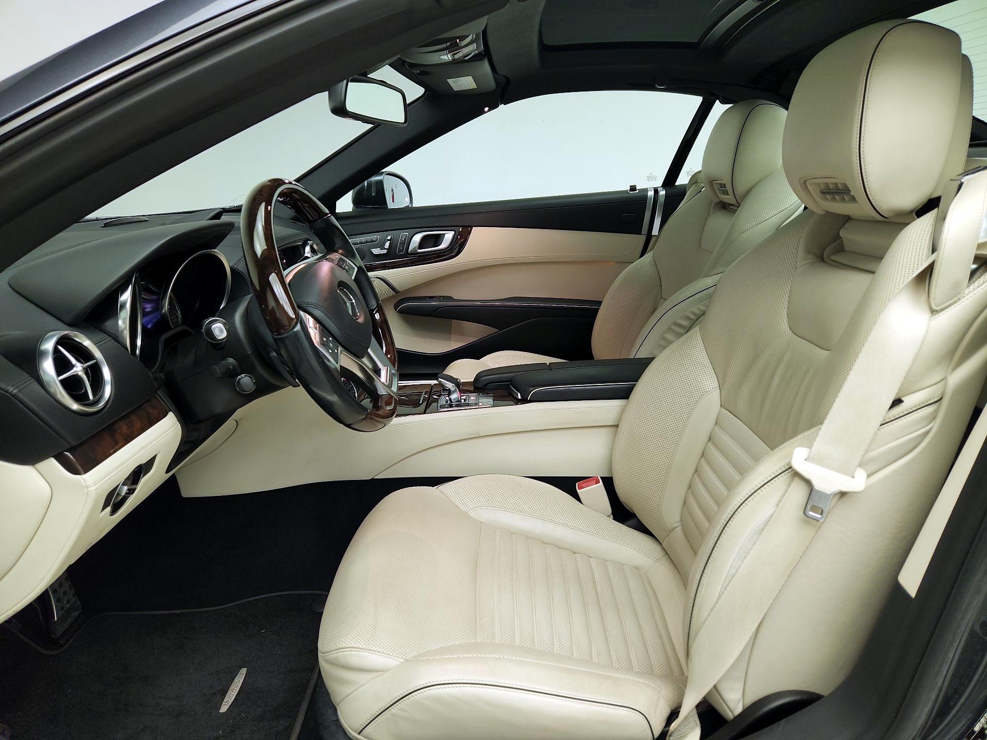 Thumbnail: 2014 Mercedes-Benz SL-Class - 11