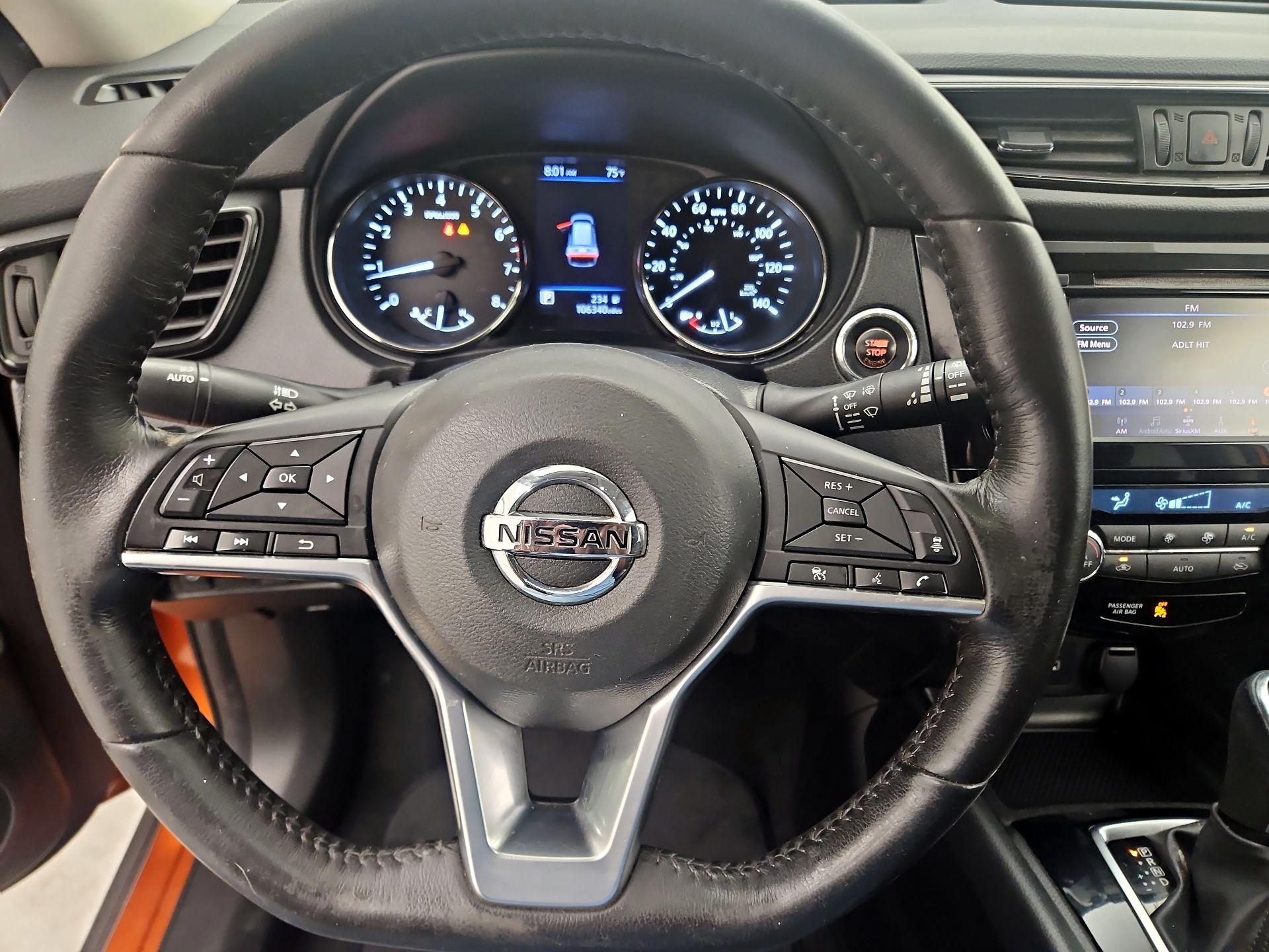 Thumbnail: 2018 Nissan Rogue - 10