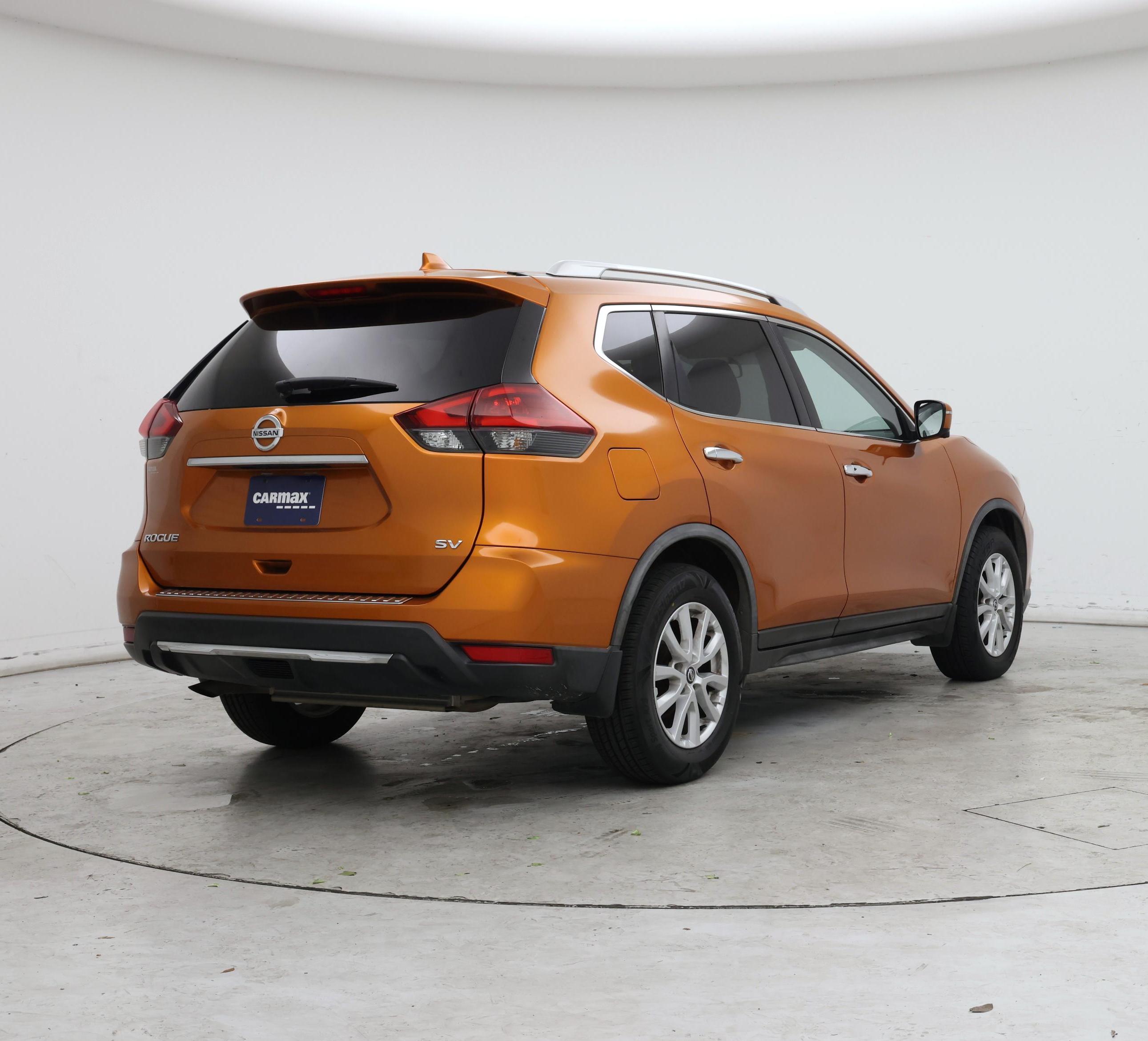 Thumbnail: 2018 Nissan Rogue - 8