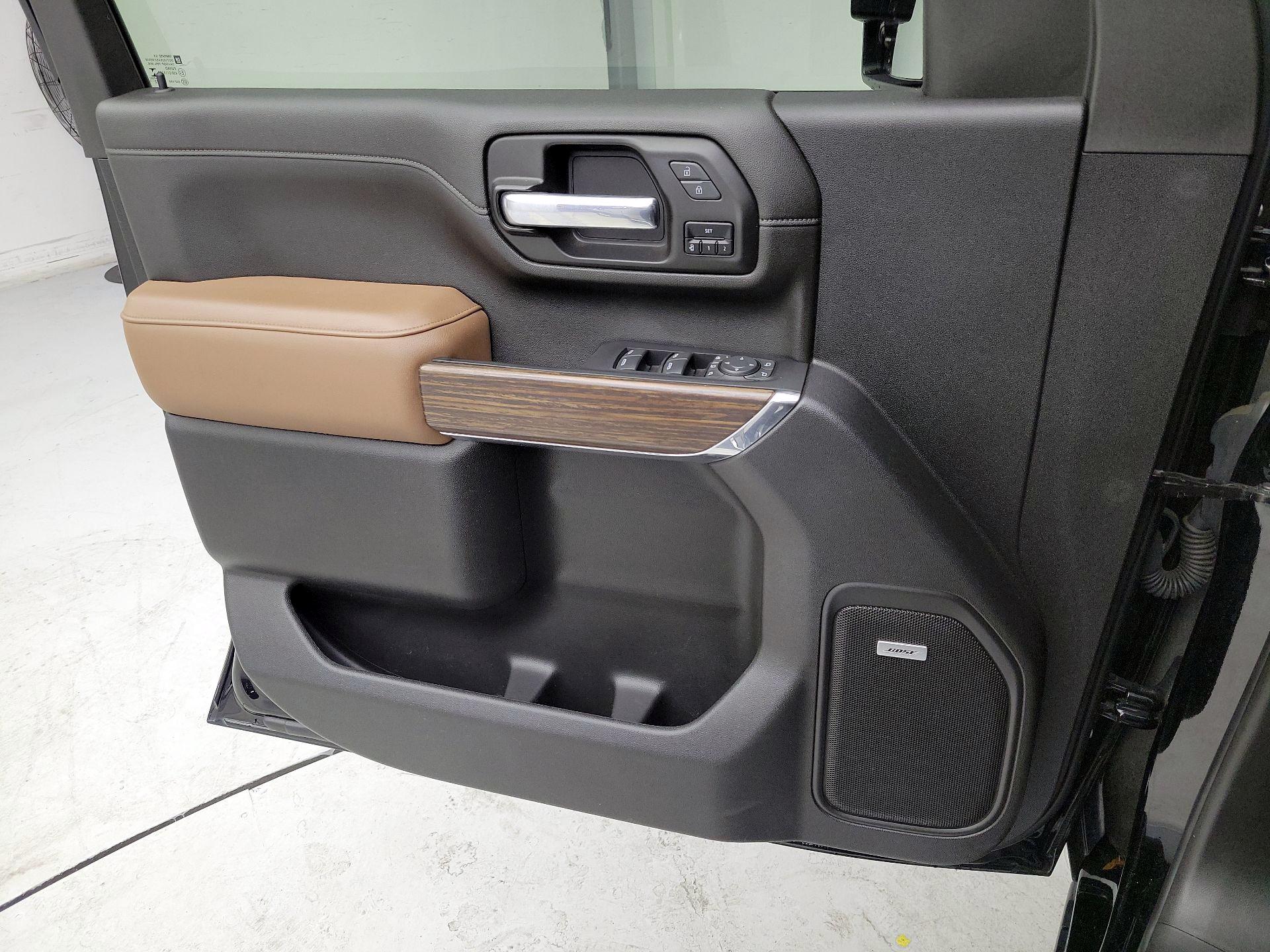 Thumbnail: 2023 Chevrolet Silverado 2500 - 12