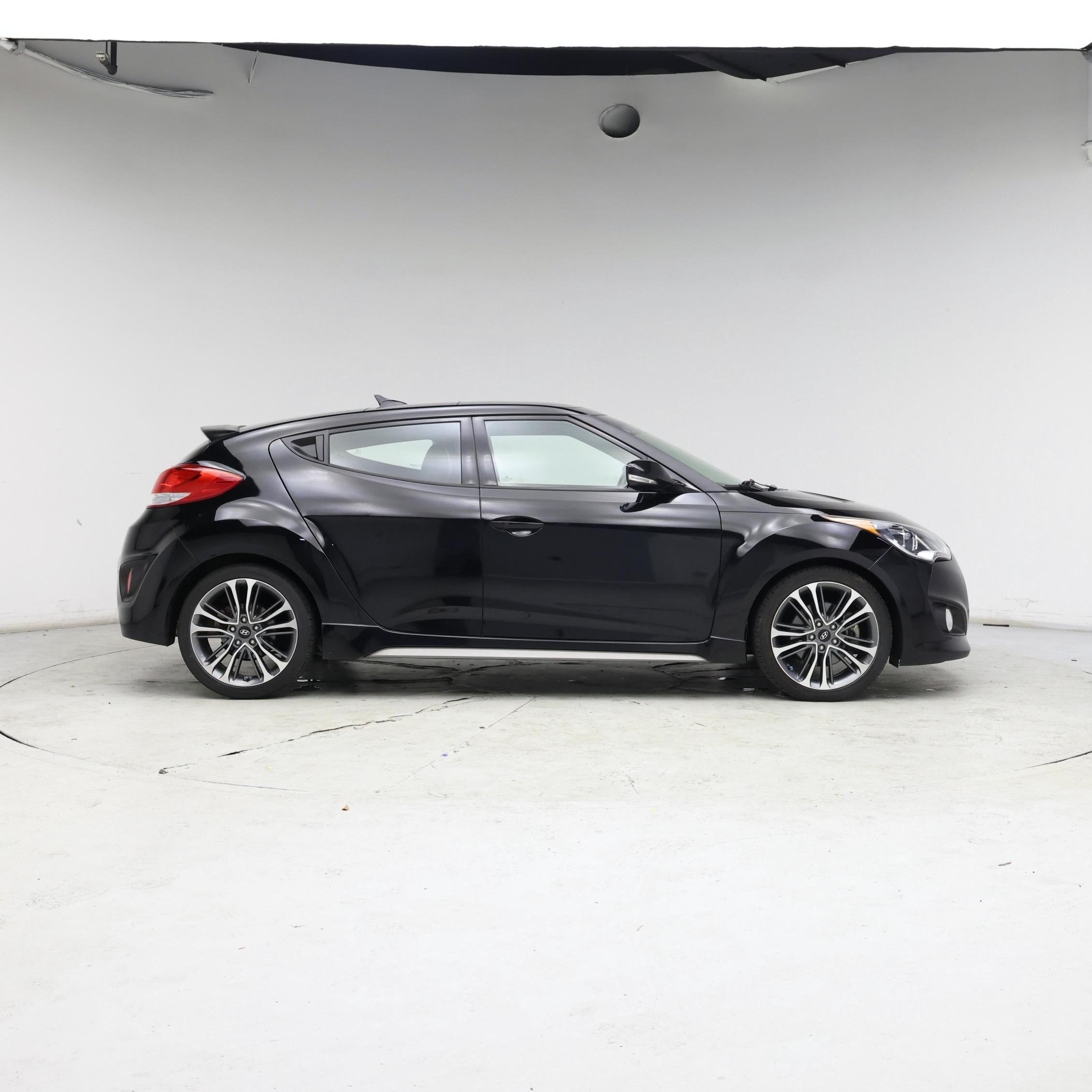 Thumbnail: 2017 Hyundai Veloster - 7