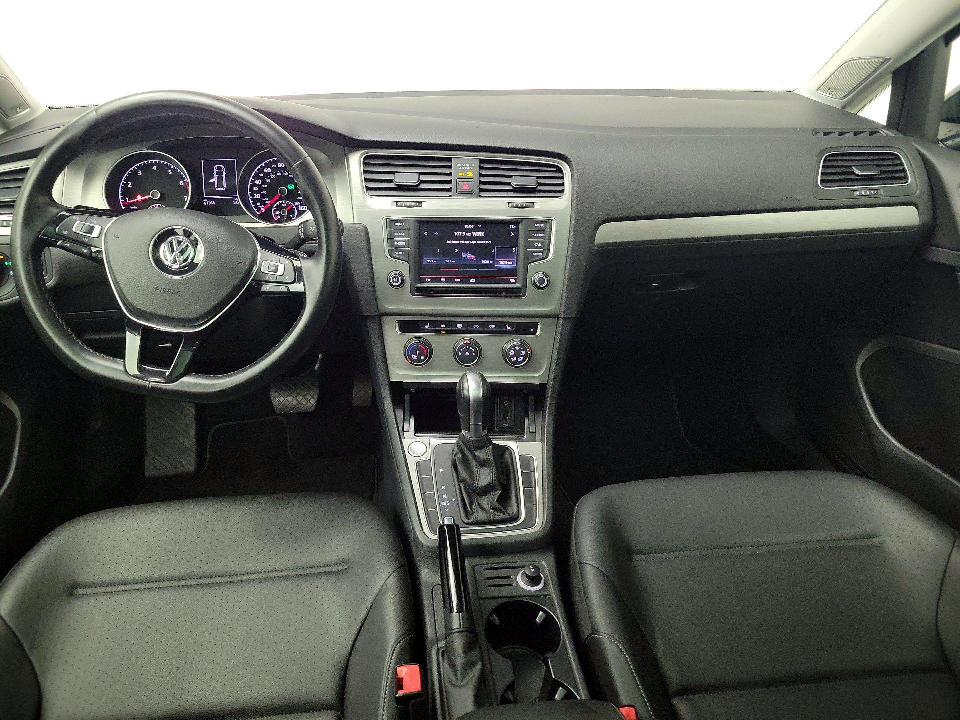 Thumbnail: 2016 Volkswagen Golf - 9