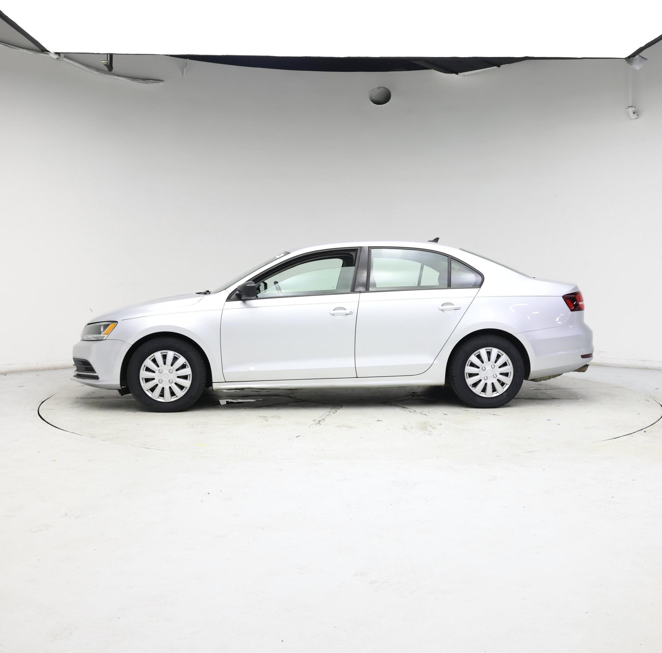 Thumbnail: 2016 Volkswagen Jetta - 3
