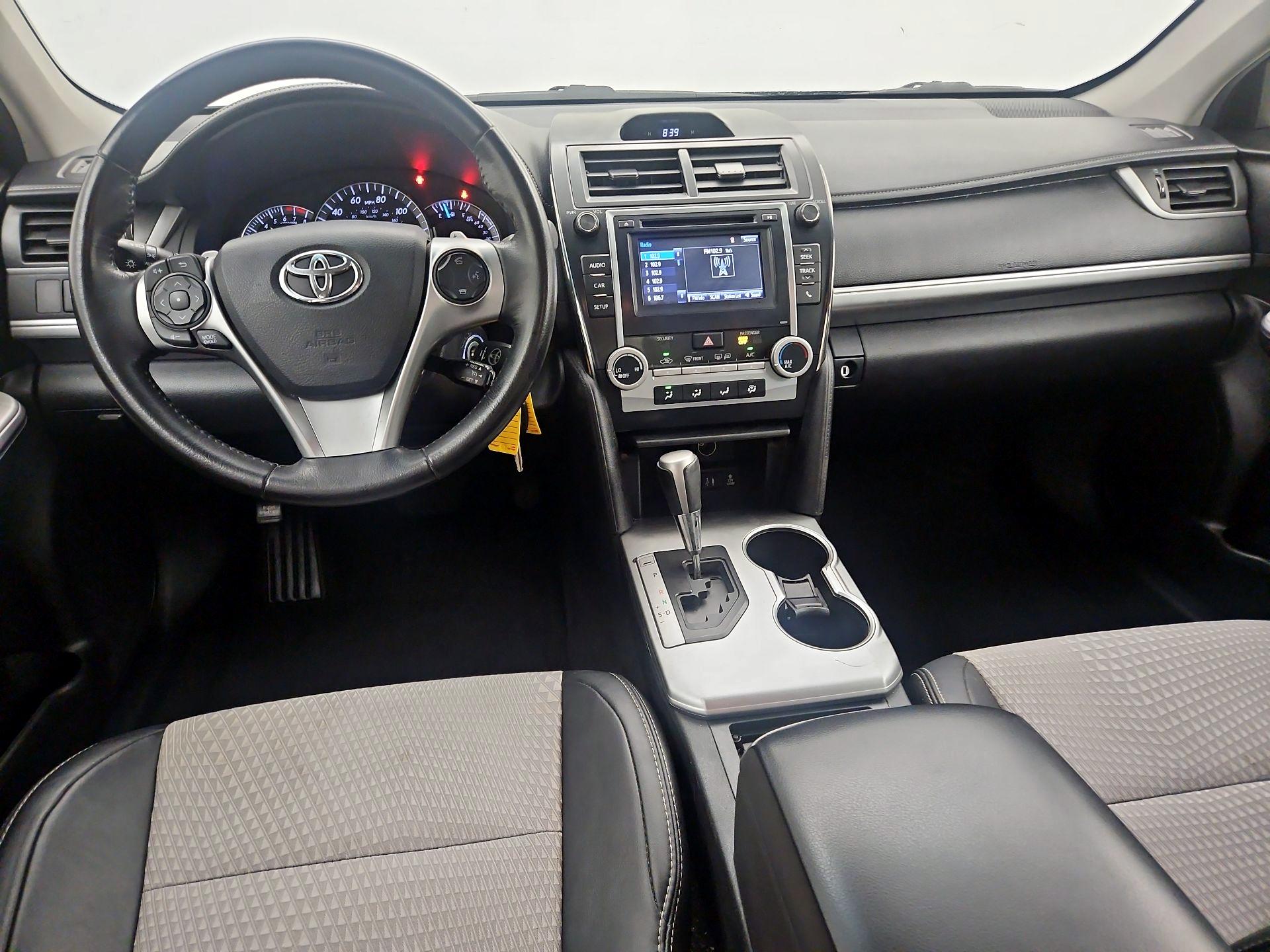 Thumbnail: 2014 Toyota Camry - 9