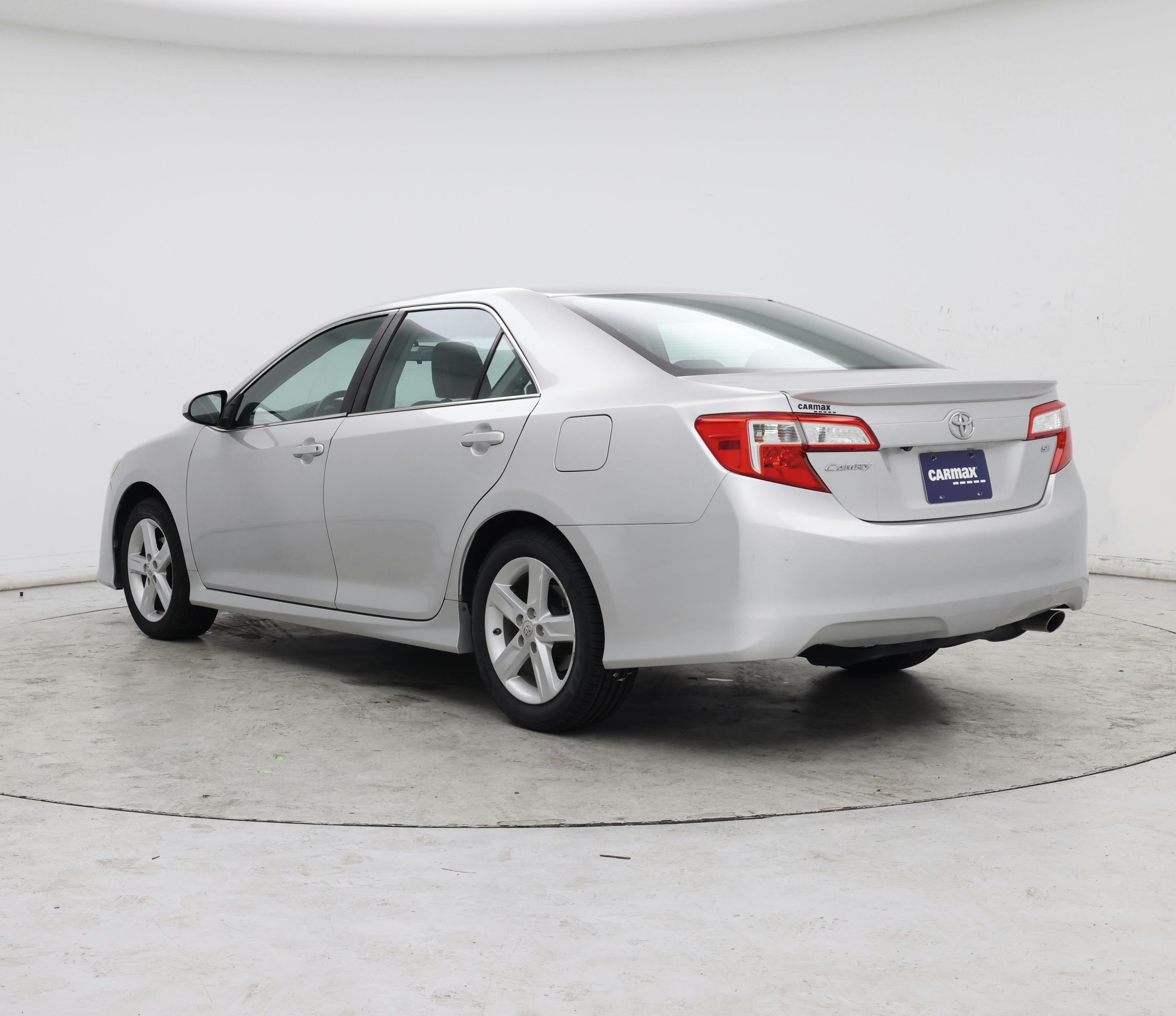Thumbnail: 2014 Toyota Camry - 2