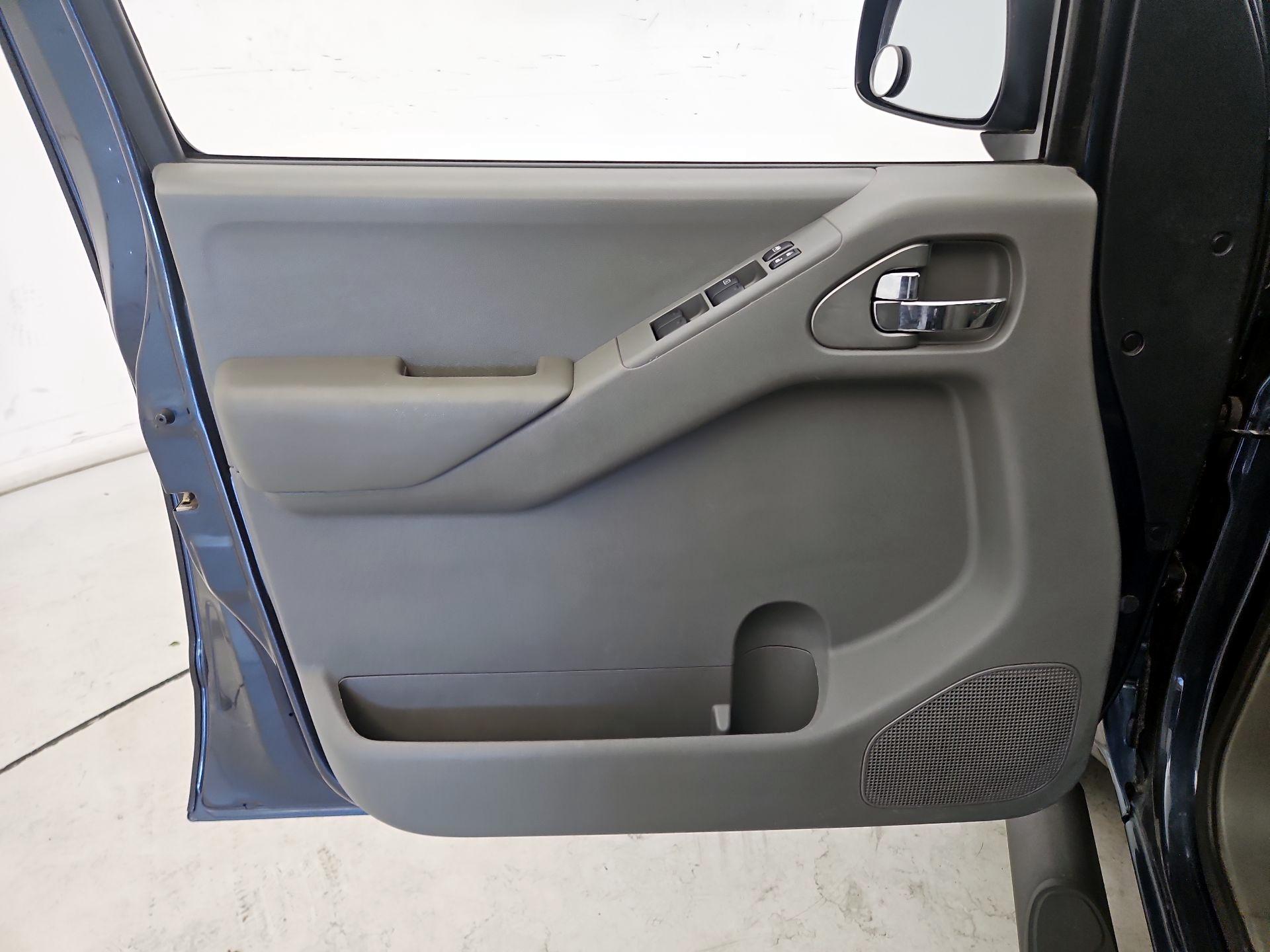 Thumbnail: 2014 Nissan Frontier - 12