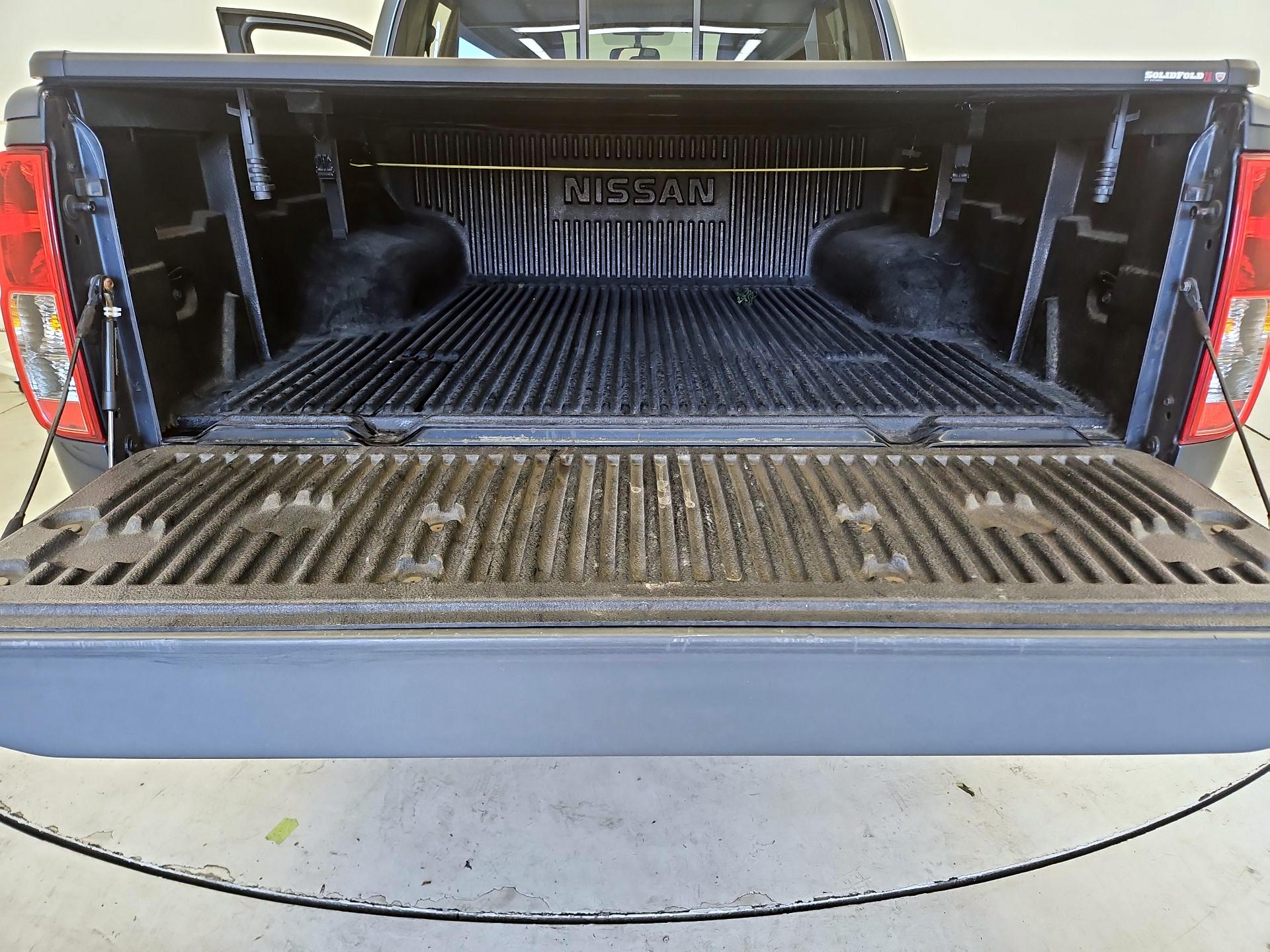Thumbnail: 2014 Nissan Frontier - 18