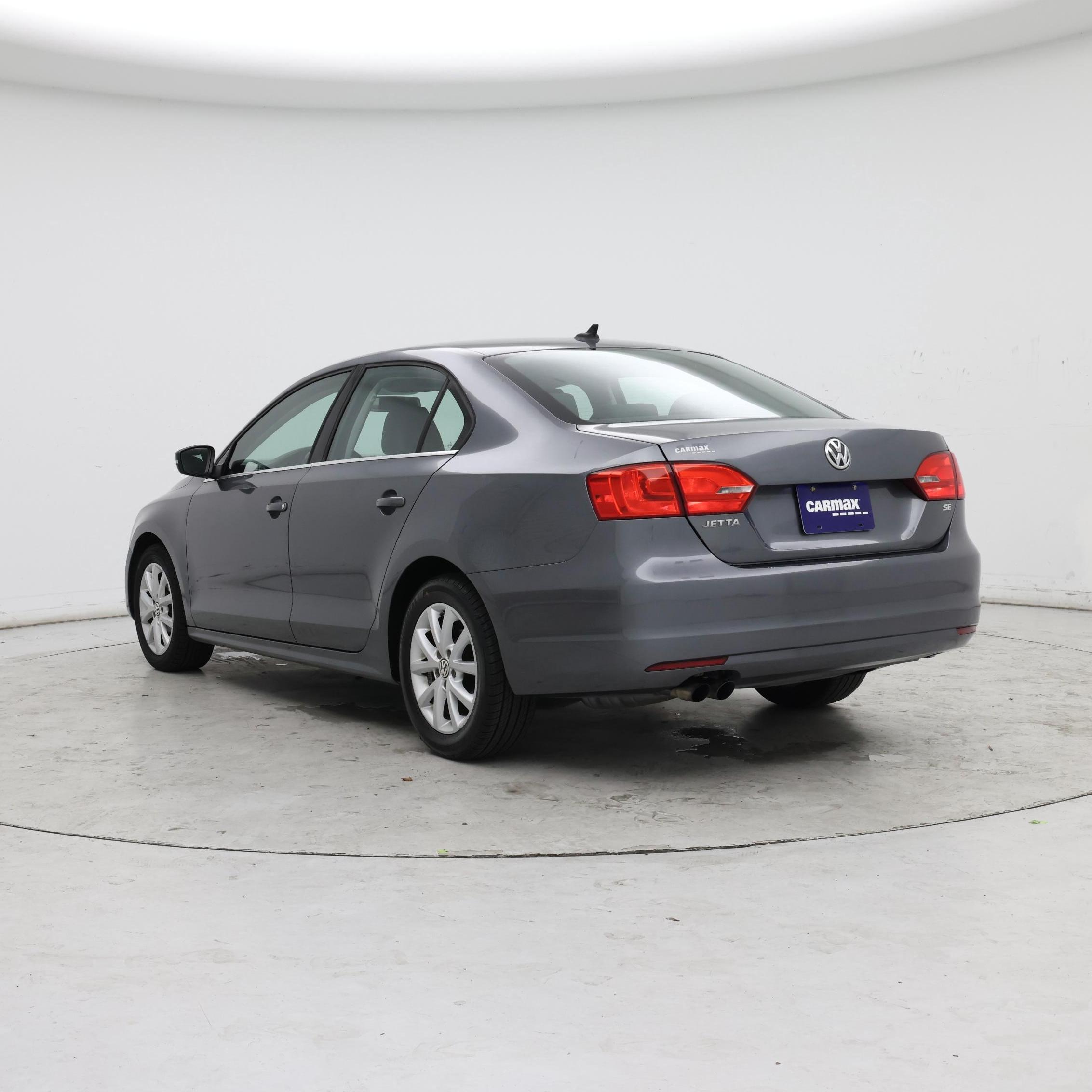 Thumbnail: 2014 Volkswagen Jetta - 2