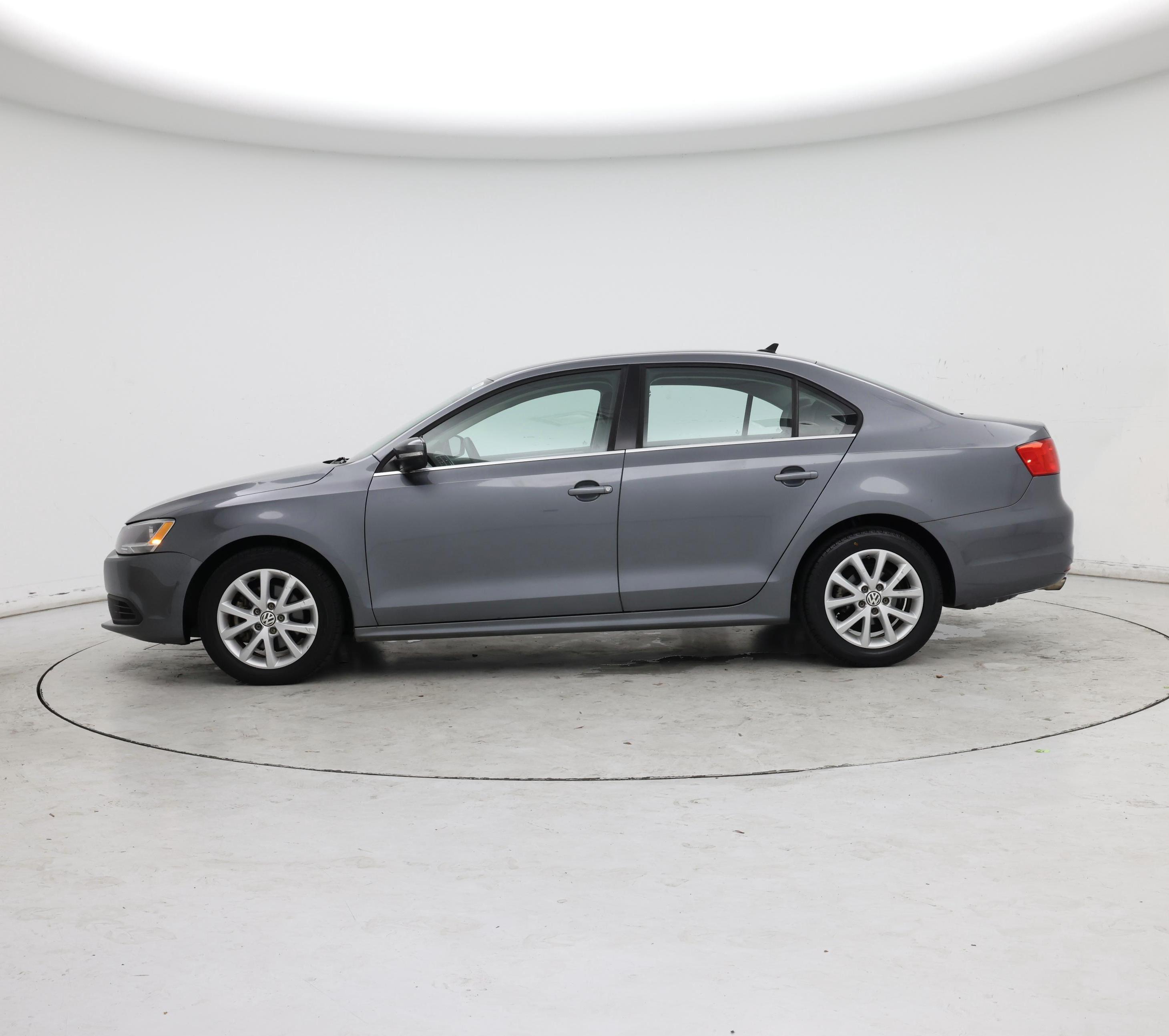 Thumbnail: 2014 Volkswagen Jetta - 3