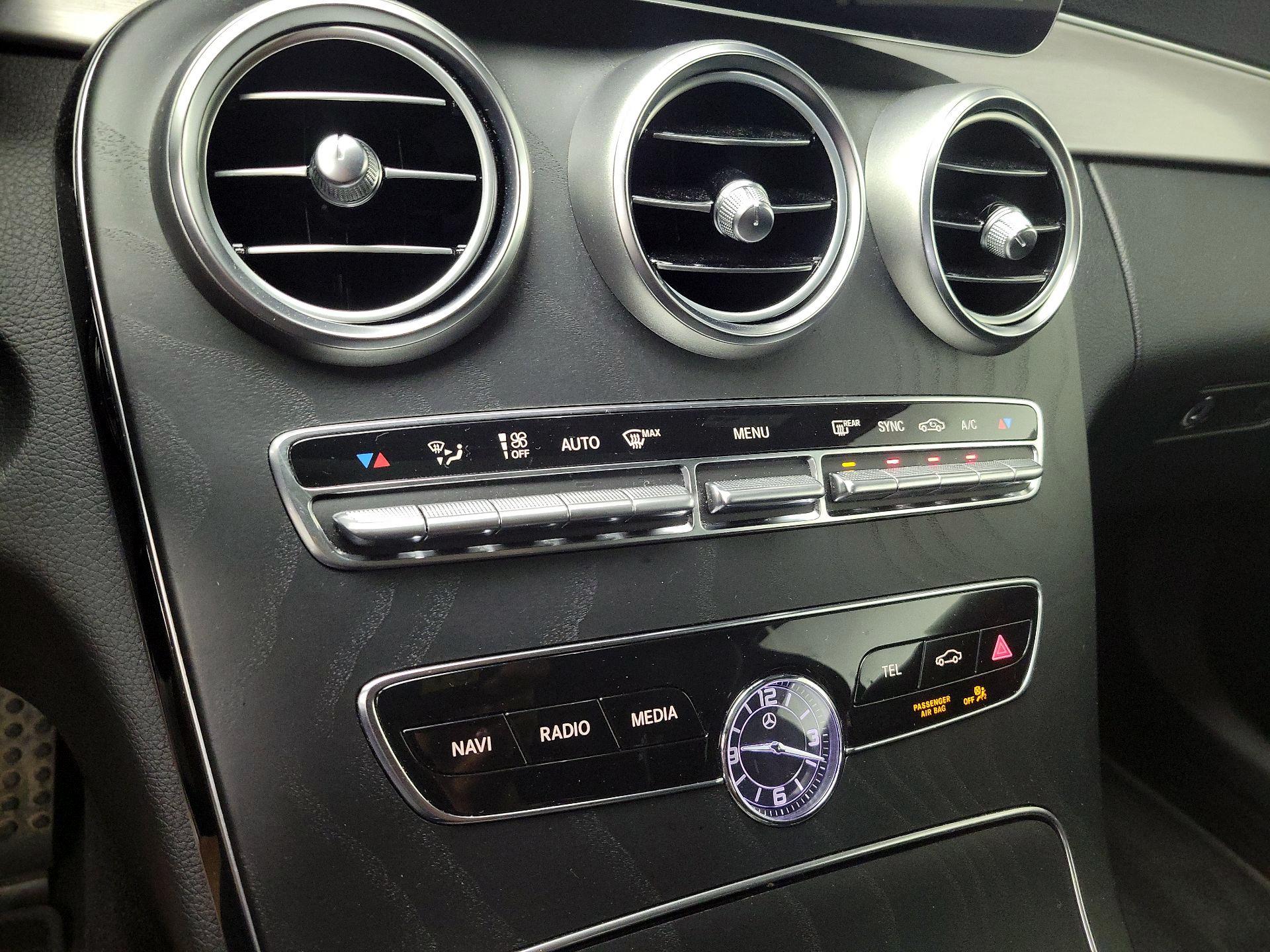 Thumbnail: 2020 Mercedes-Benz C-Class - 16