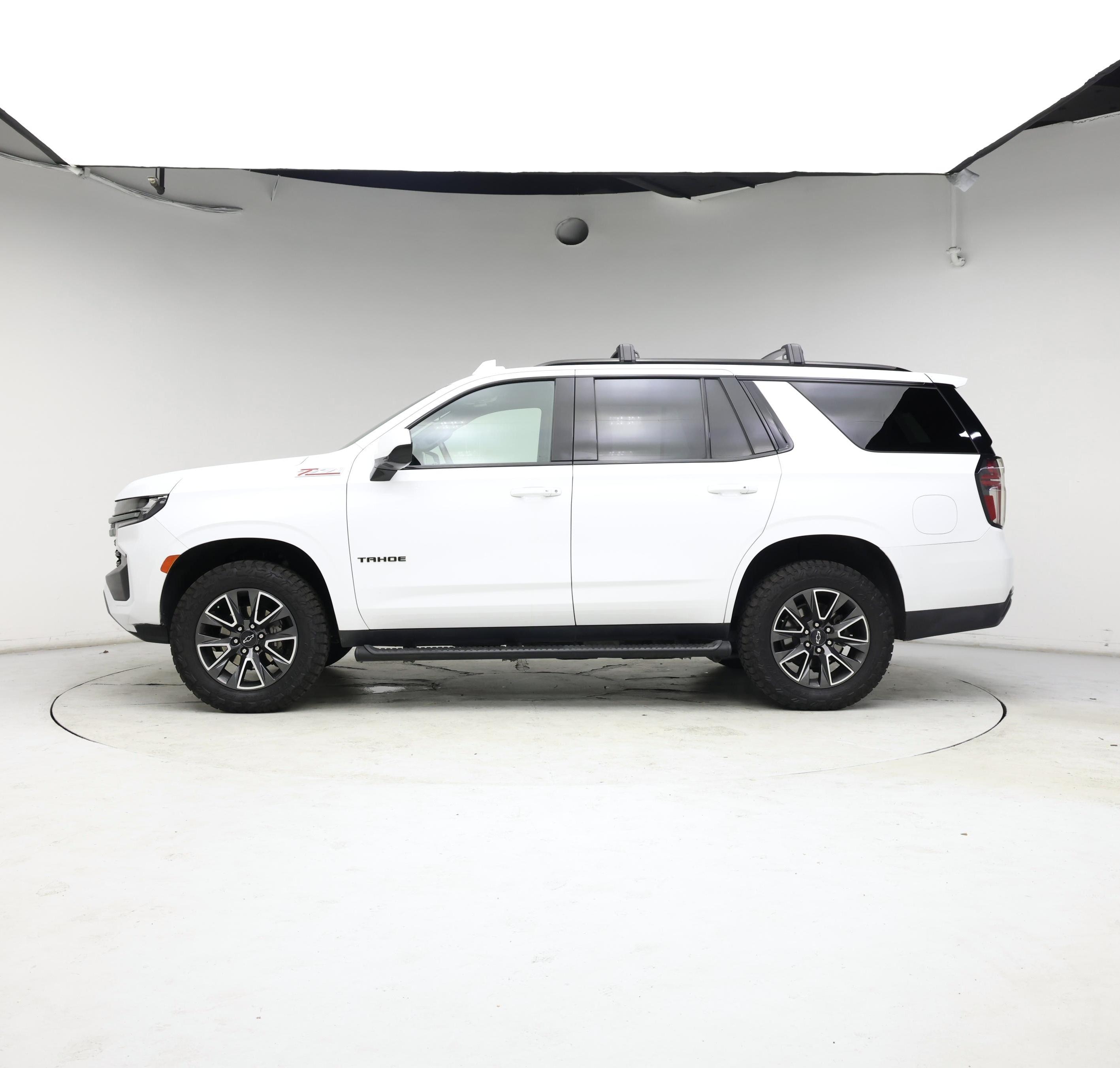 Thumbnail: 2021 Chevrolet Tahoe - 3