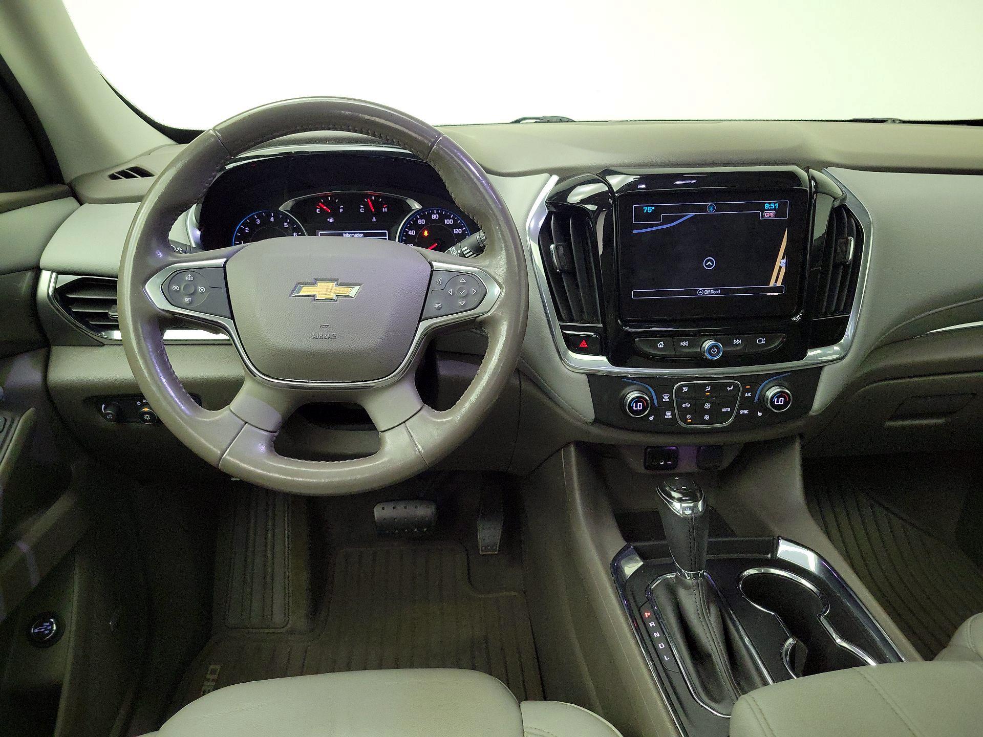 Thumbnail: 2019 Chevrolet Traverse - 10