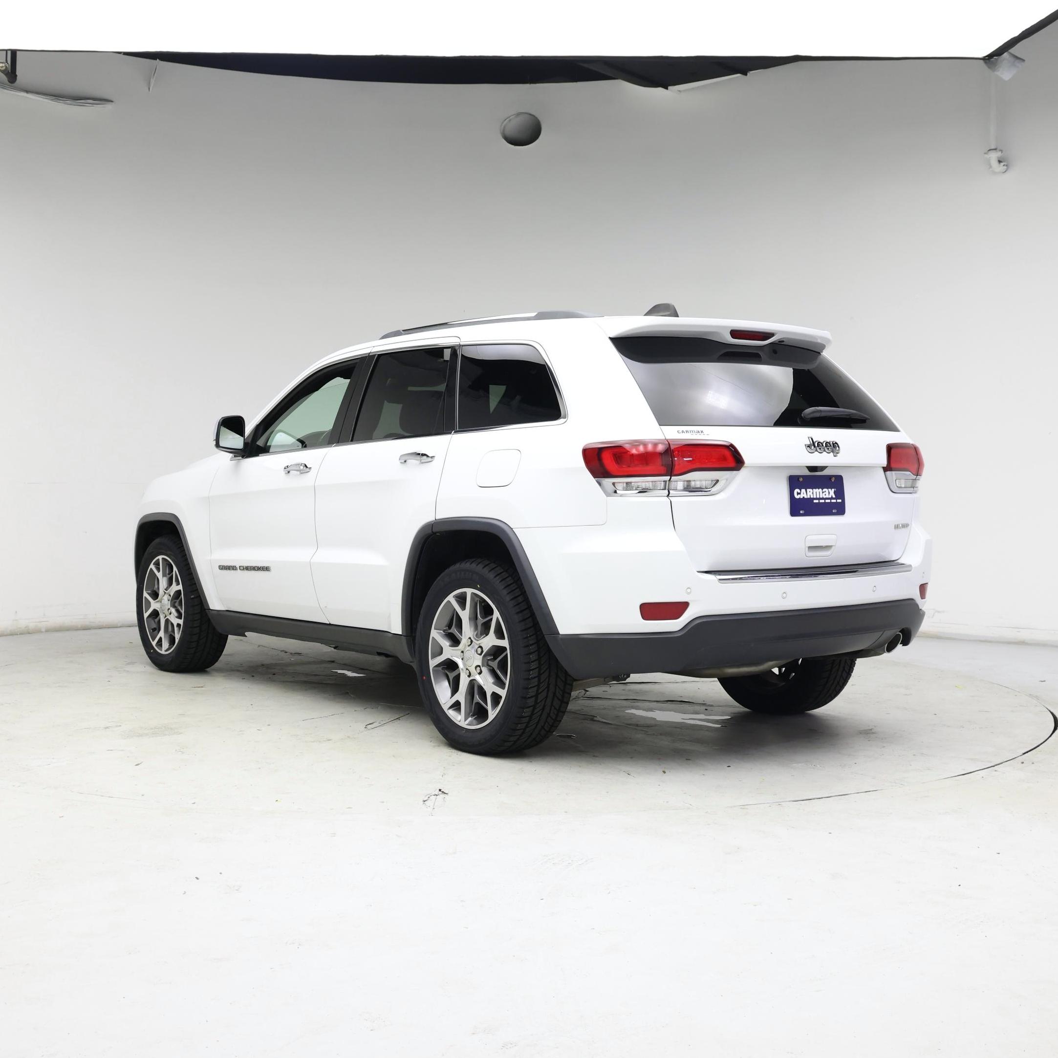 Thumbnail: 2020 Jeep Grand Cherokee - 2