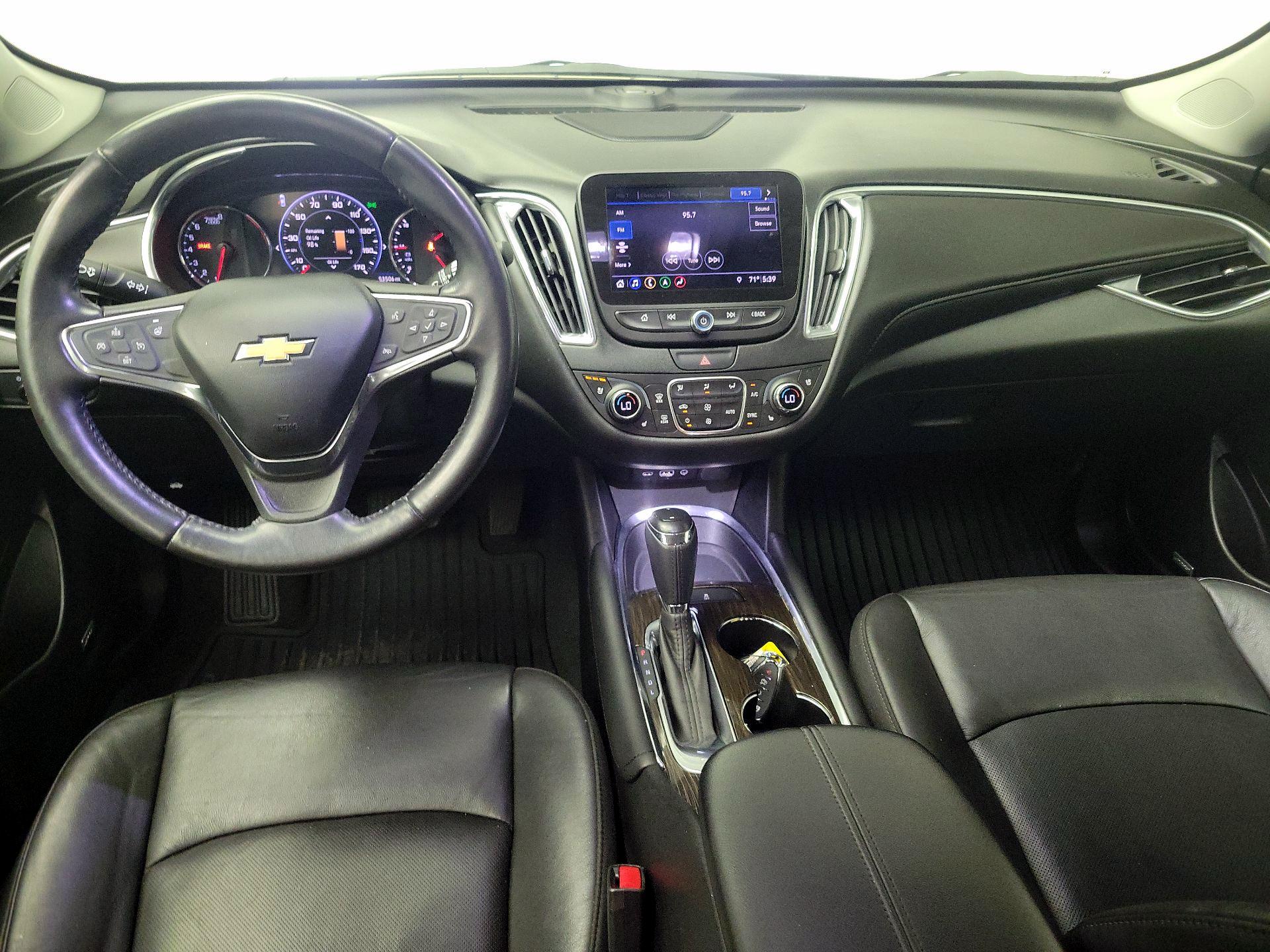 Thumbnail: 2020 Chevrolet Malibu - 9