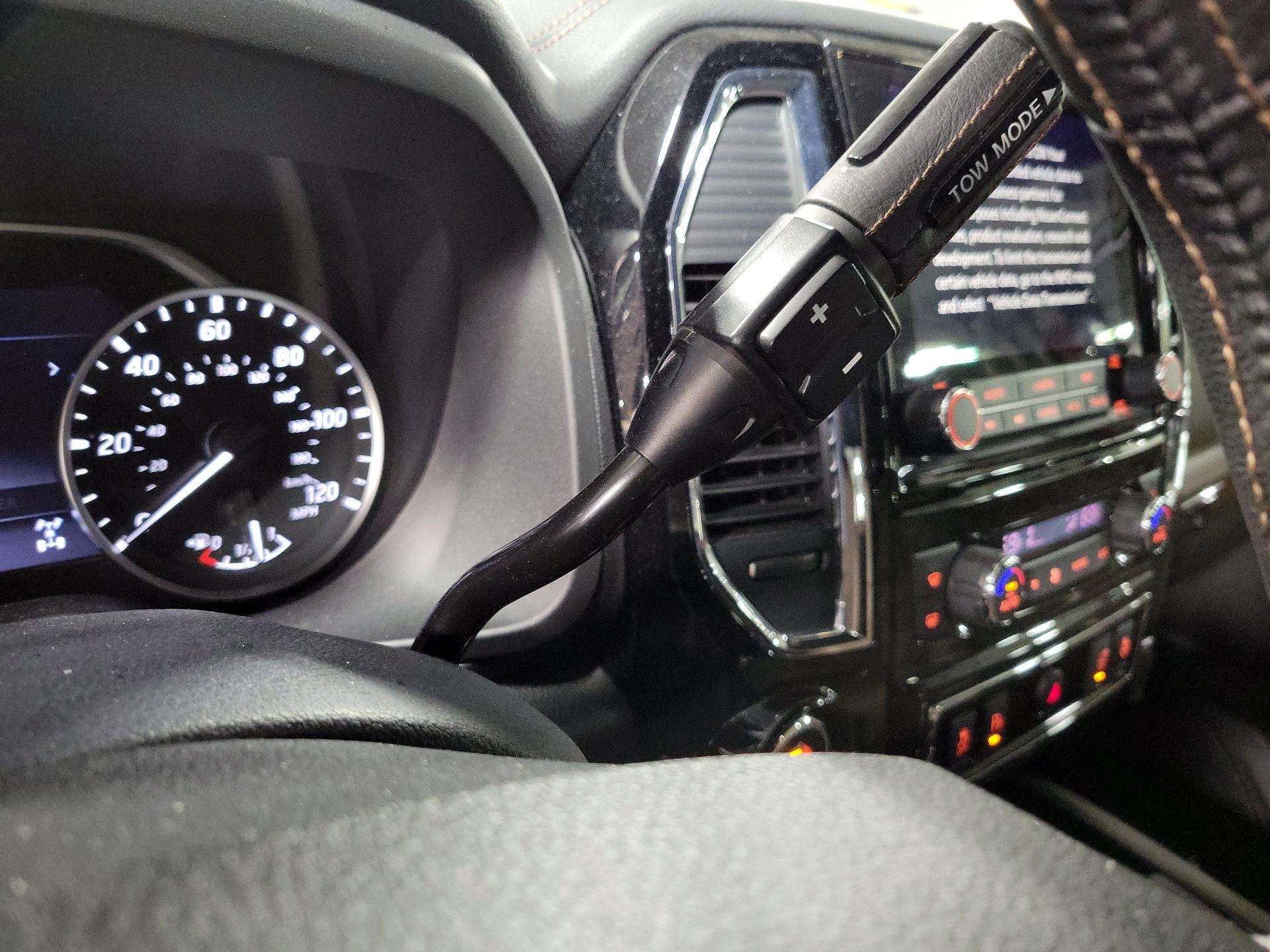 Thumbnail: 2021 Nissan Titan - 18