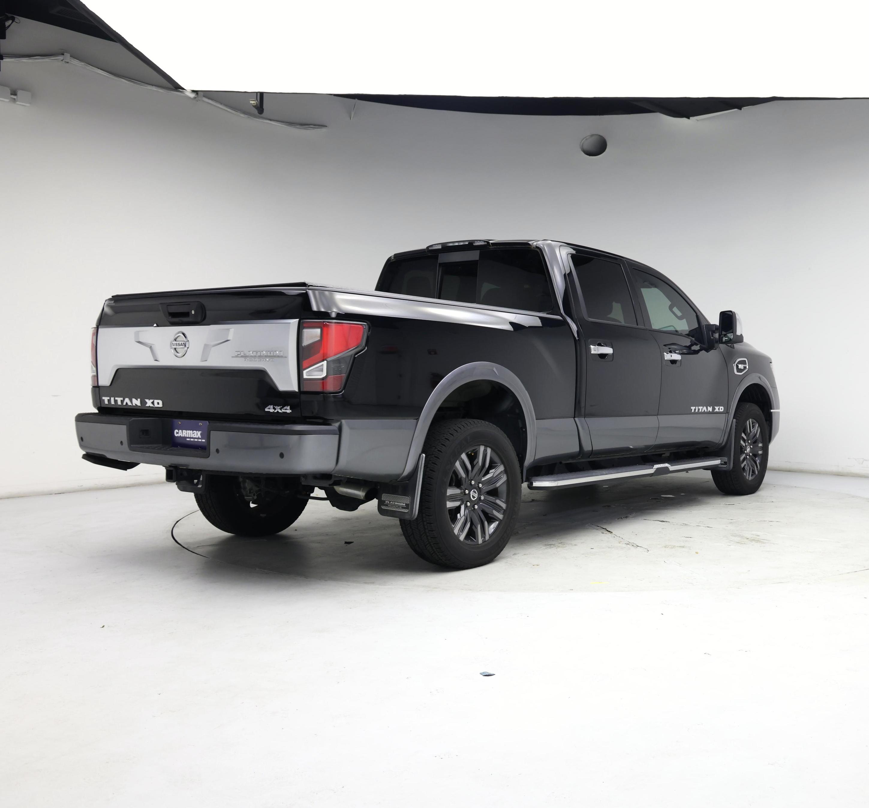 Thumbnail: 2021 Nissan Titan - 8