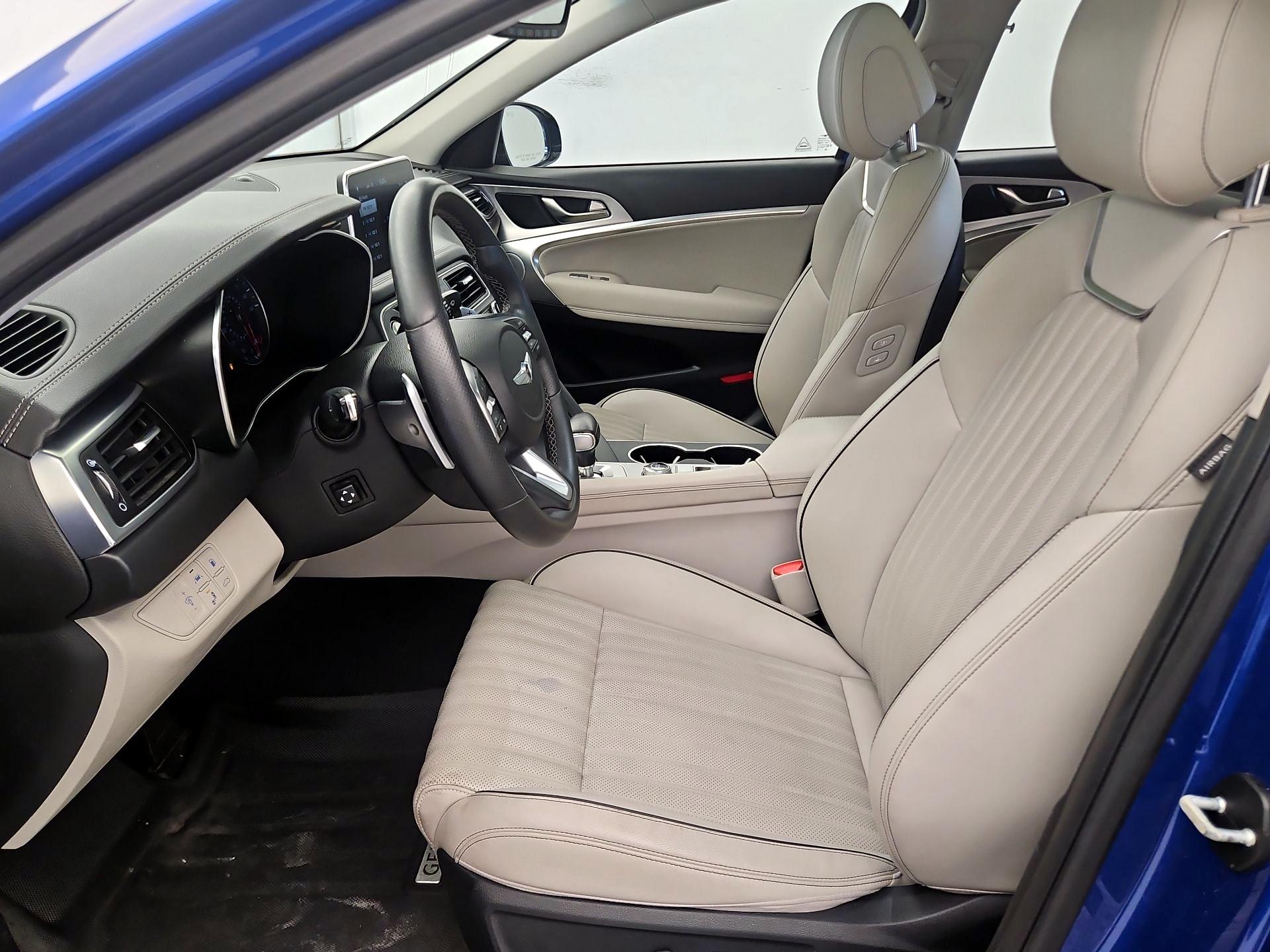 Thumbnail: 2019 Genesis G70 - 11