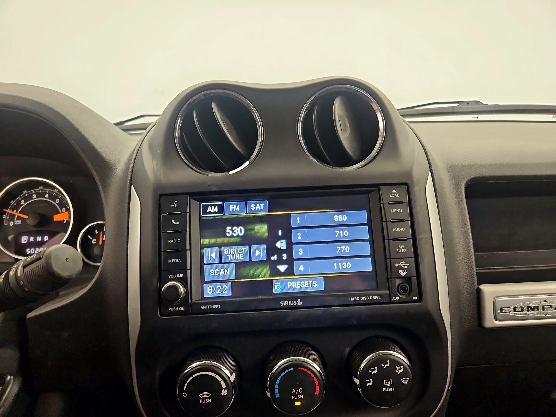 Thumbnail: 2014 Jeep Compass - 14