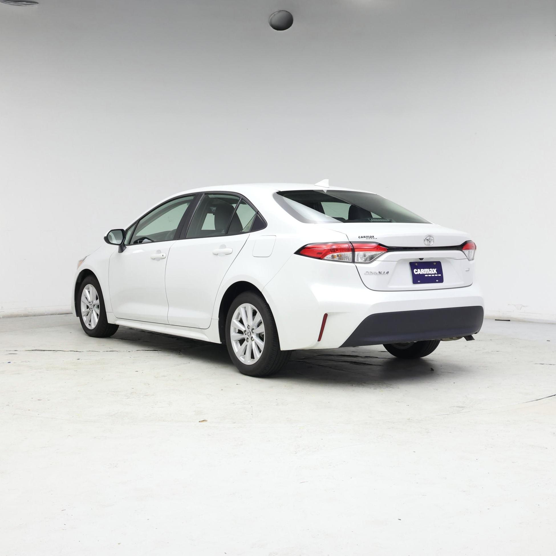 Thumbnail: 2023 Toyota Corolla - 2