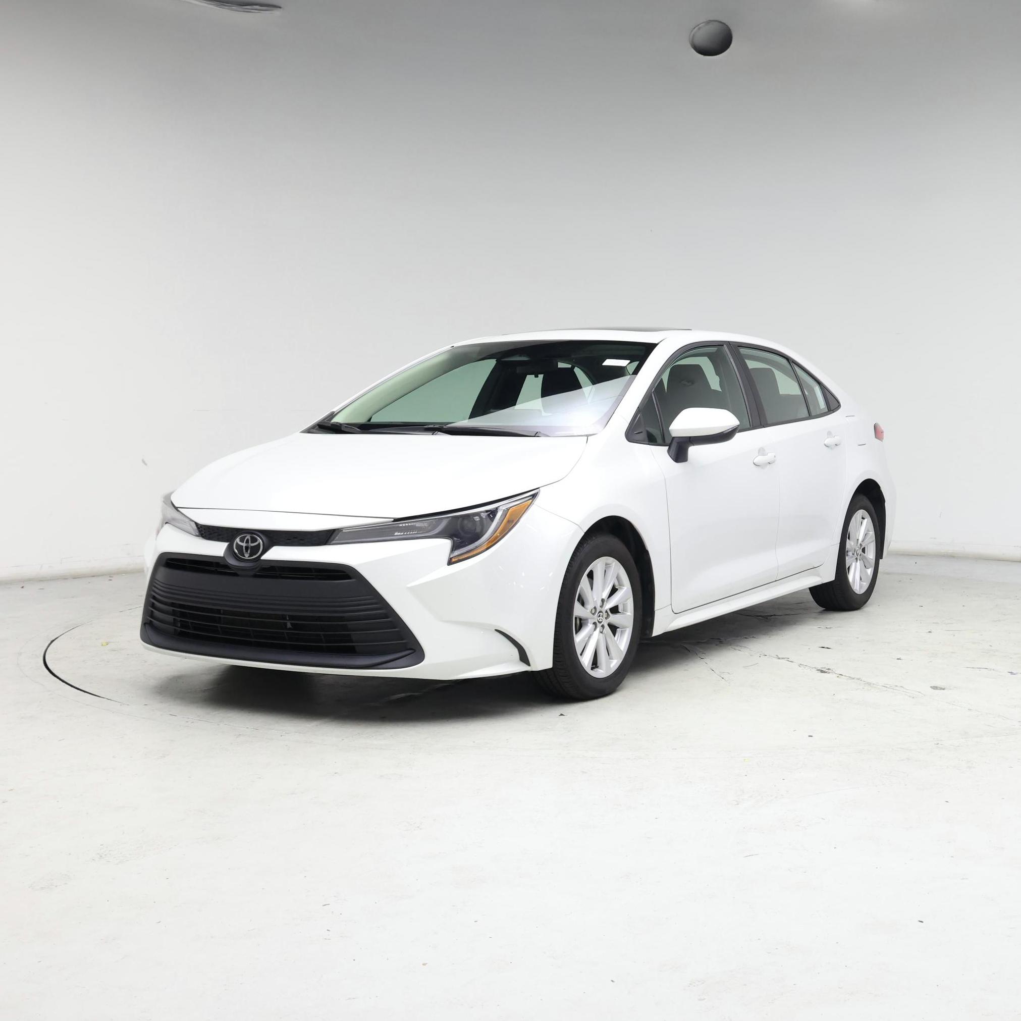Thumbnail: 2023 Toyota Corolla - 4