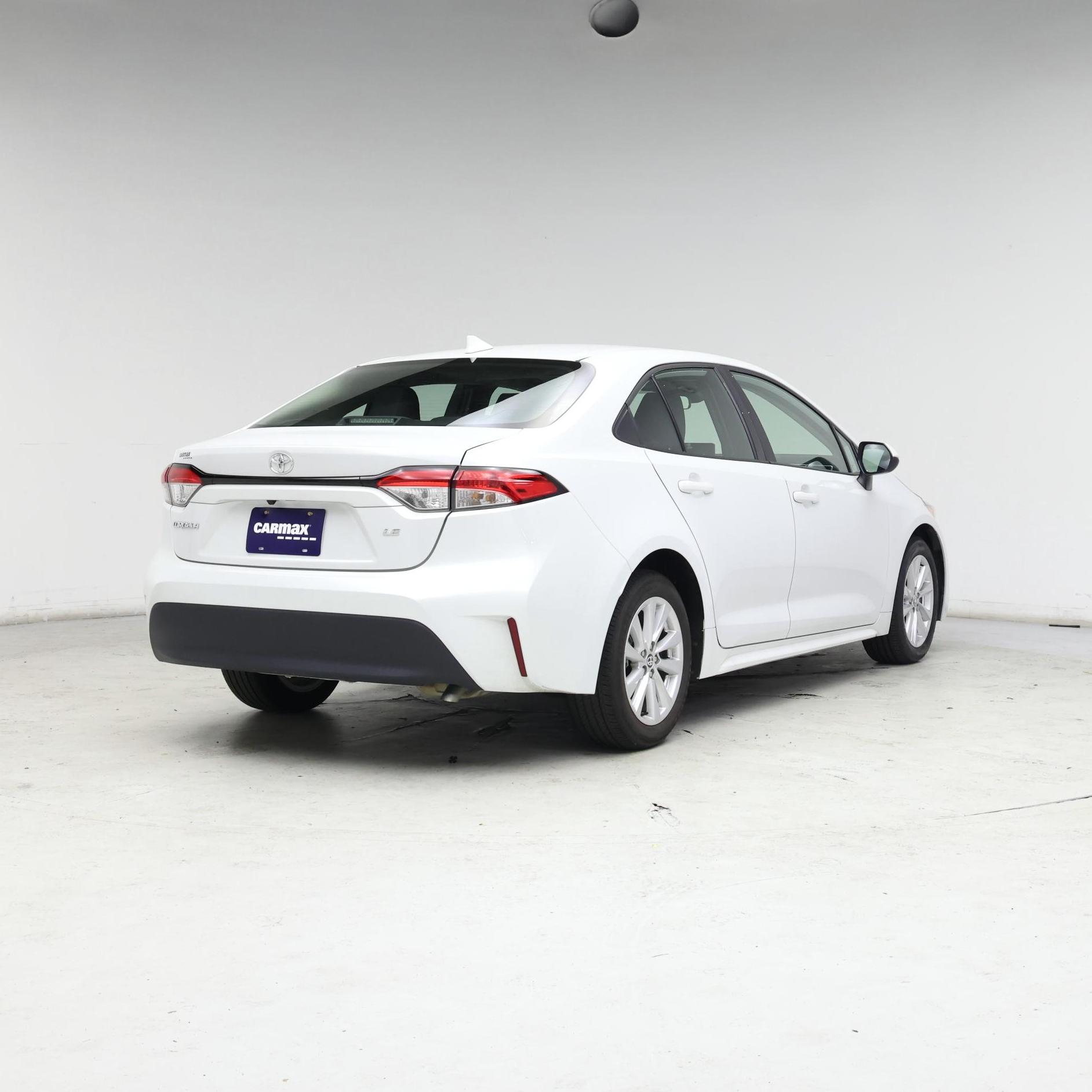Thumbnail: 2023 Toyota Corolla - 8