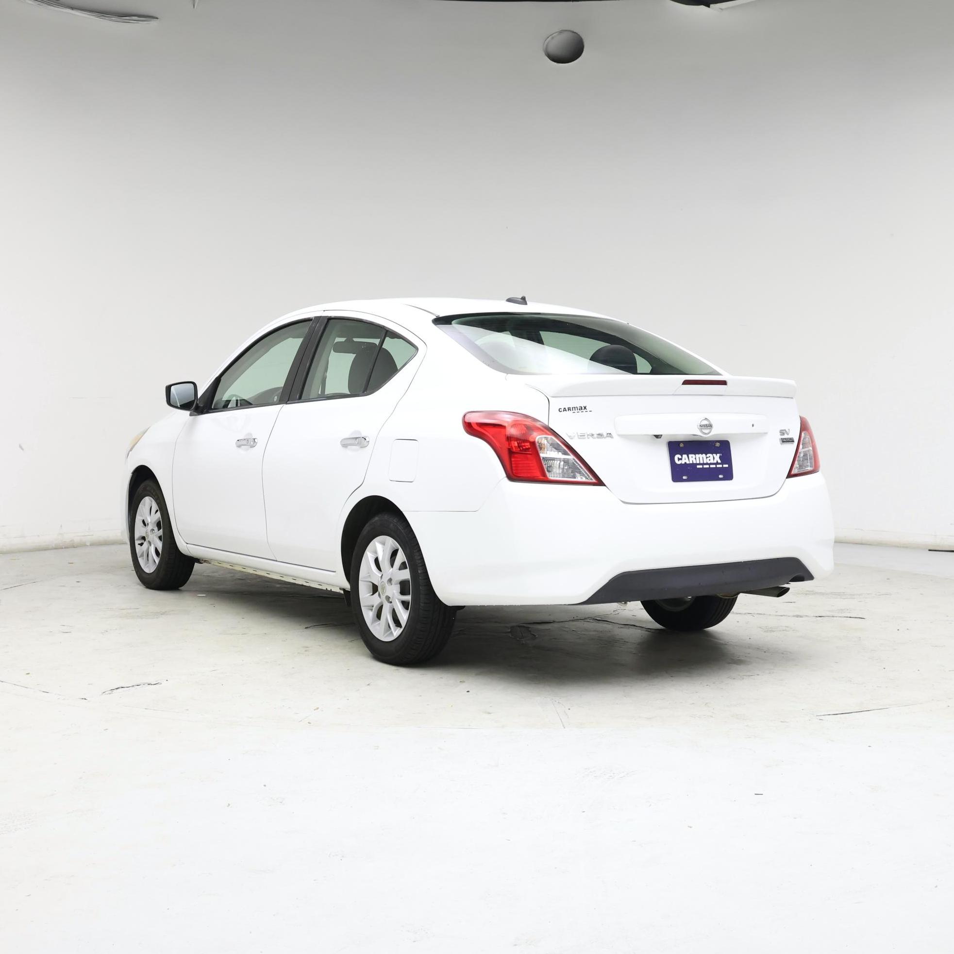 Thumbnail: 2018 Nissan Versa - 2