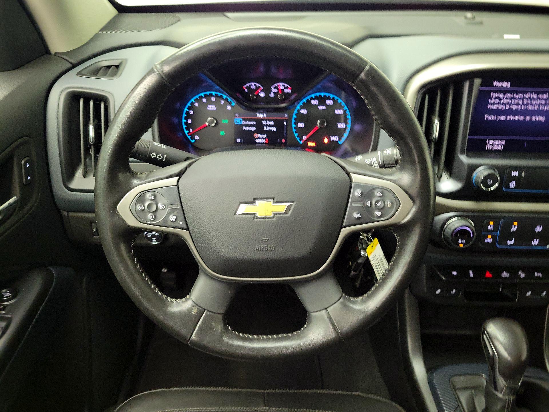 Thumbnail: 2022 Chevrolet Colorado - 10