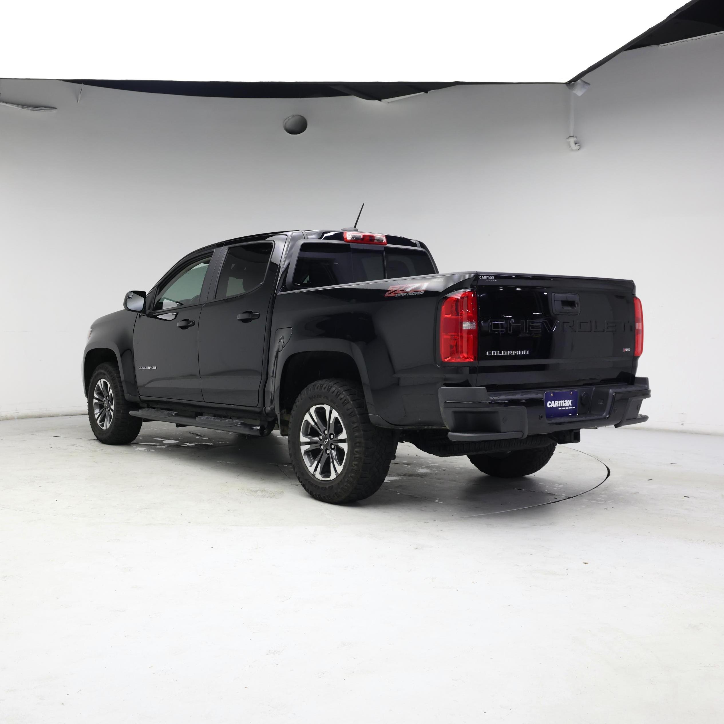 Thumbnail: 2022 Chevrolet Colorado - 2