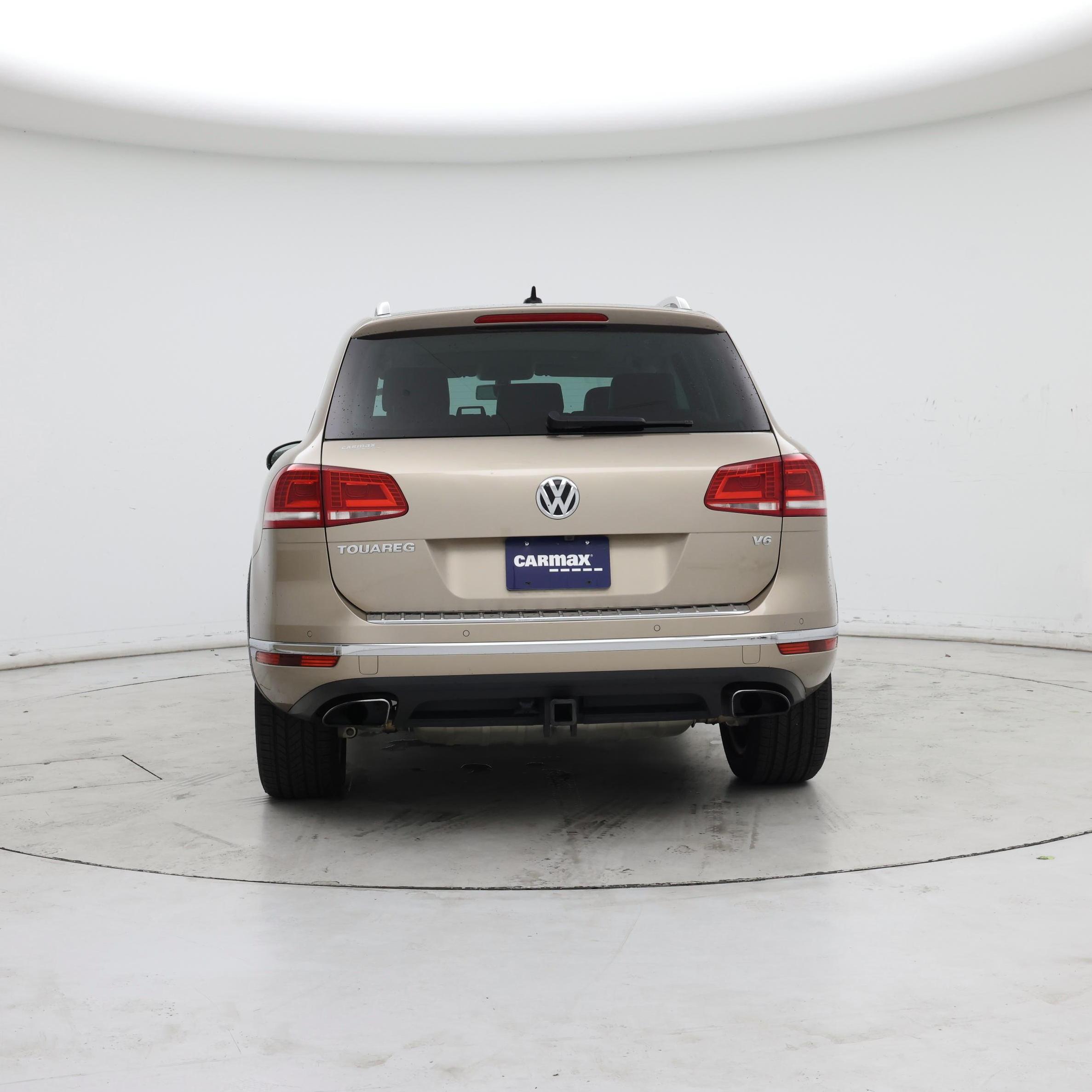 Thumbnail: 2016 Volkswagen Touareg - 6