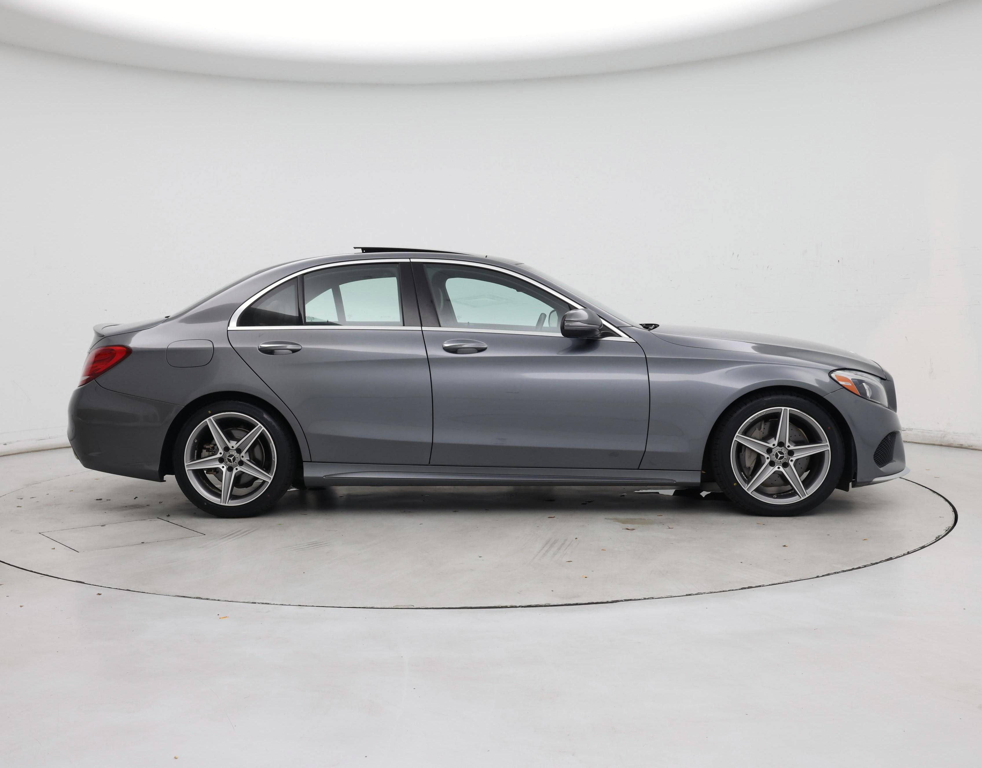 Thumbnail: 2017 Mercedes-Benz C-Class - 7