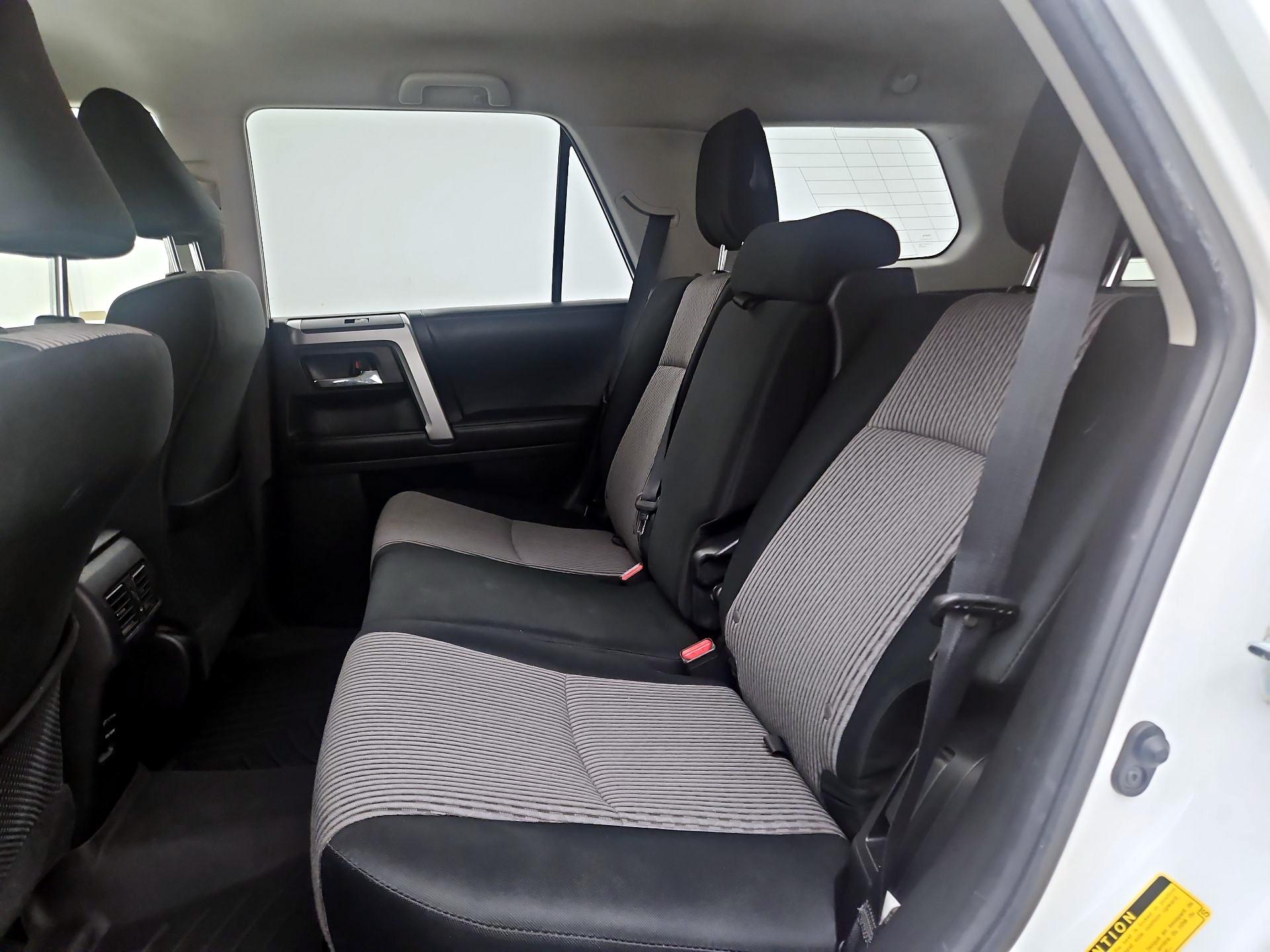 Thumbnail: 2016 Toyota 4Runner - 19