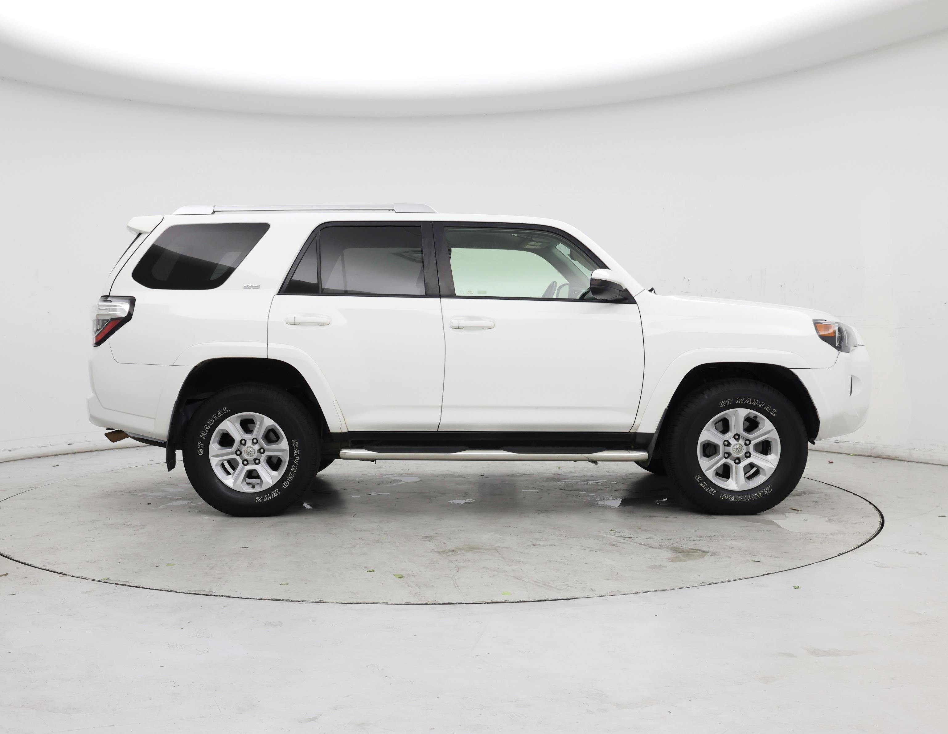 Thumbnail: 2016 Toyota 4Runner - 7