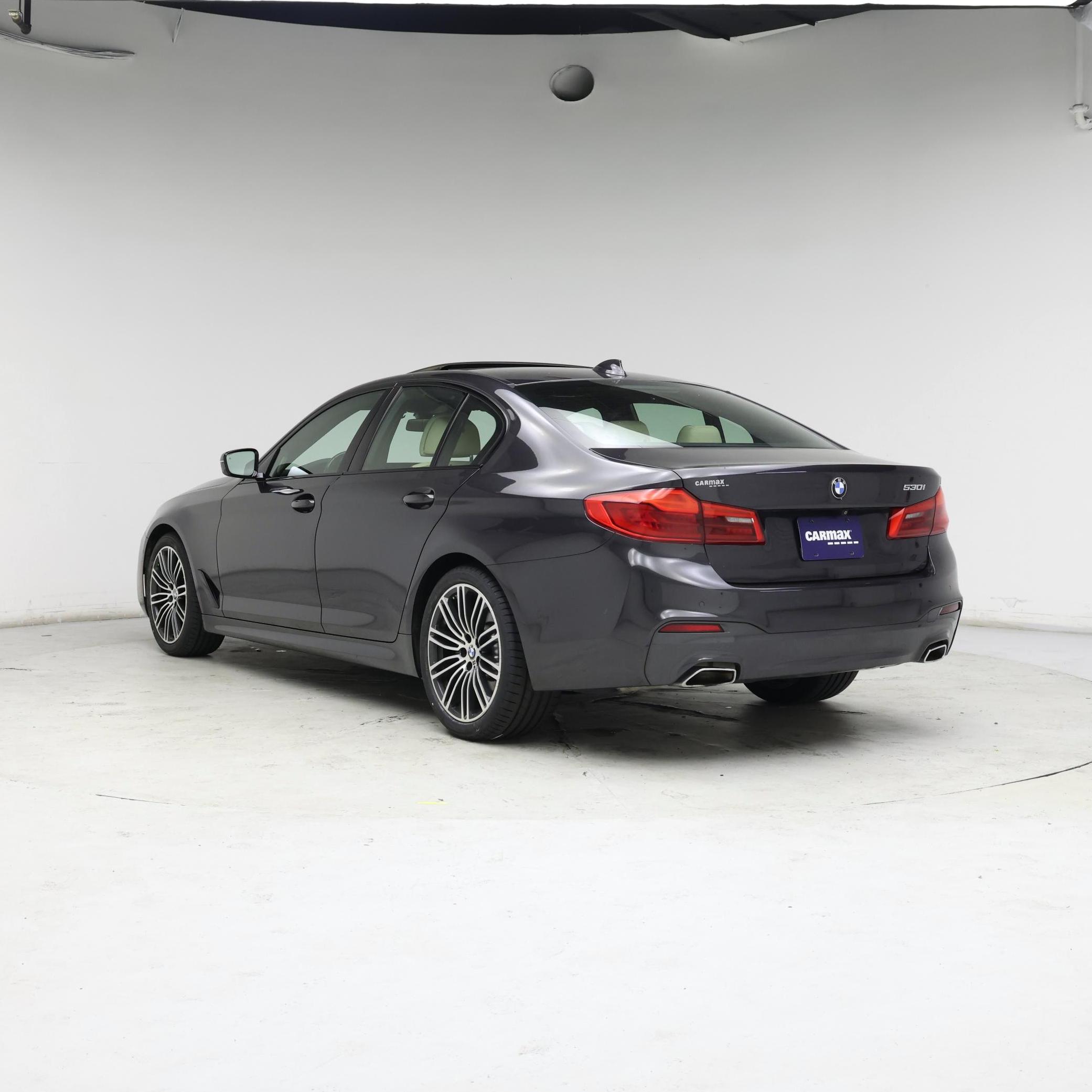 Thumbnail: 2020 BMW 5 Series - 2