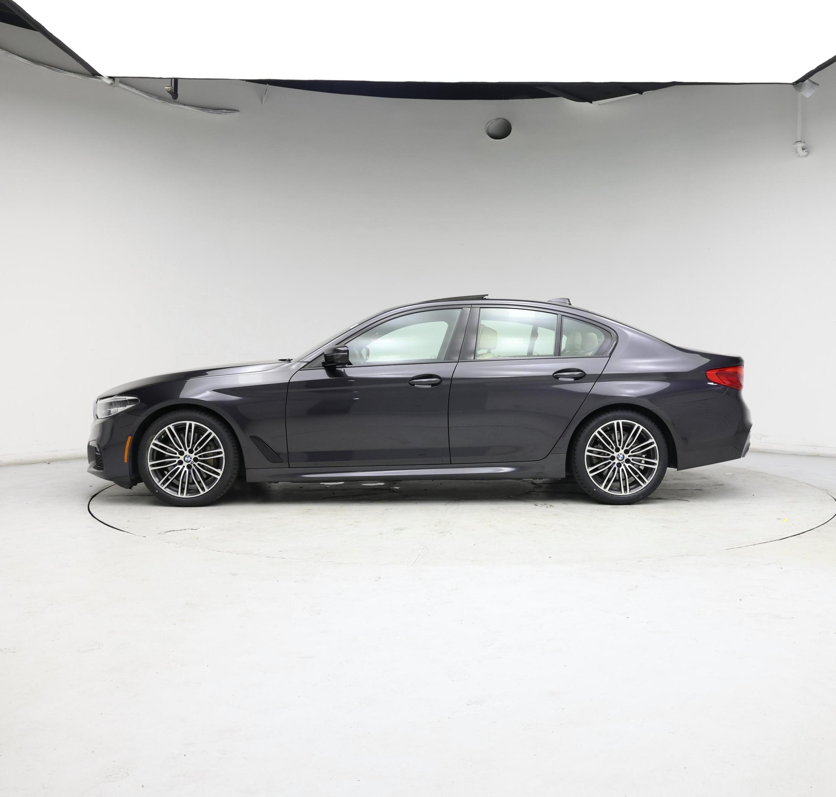 Thumbnail: 2020 BMW 5 Series - 3
