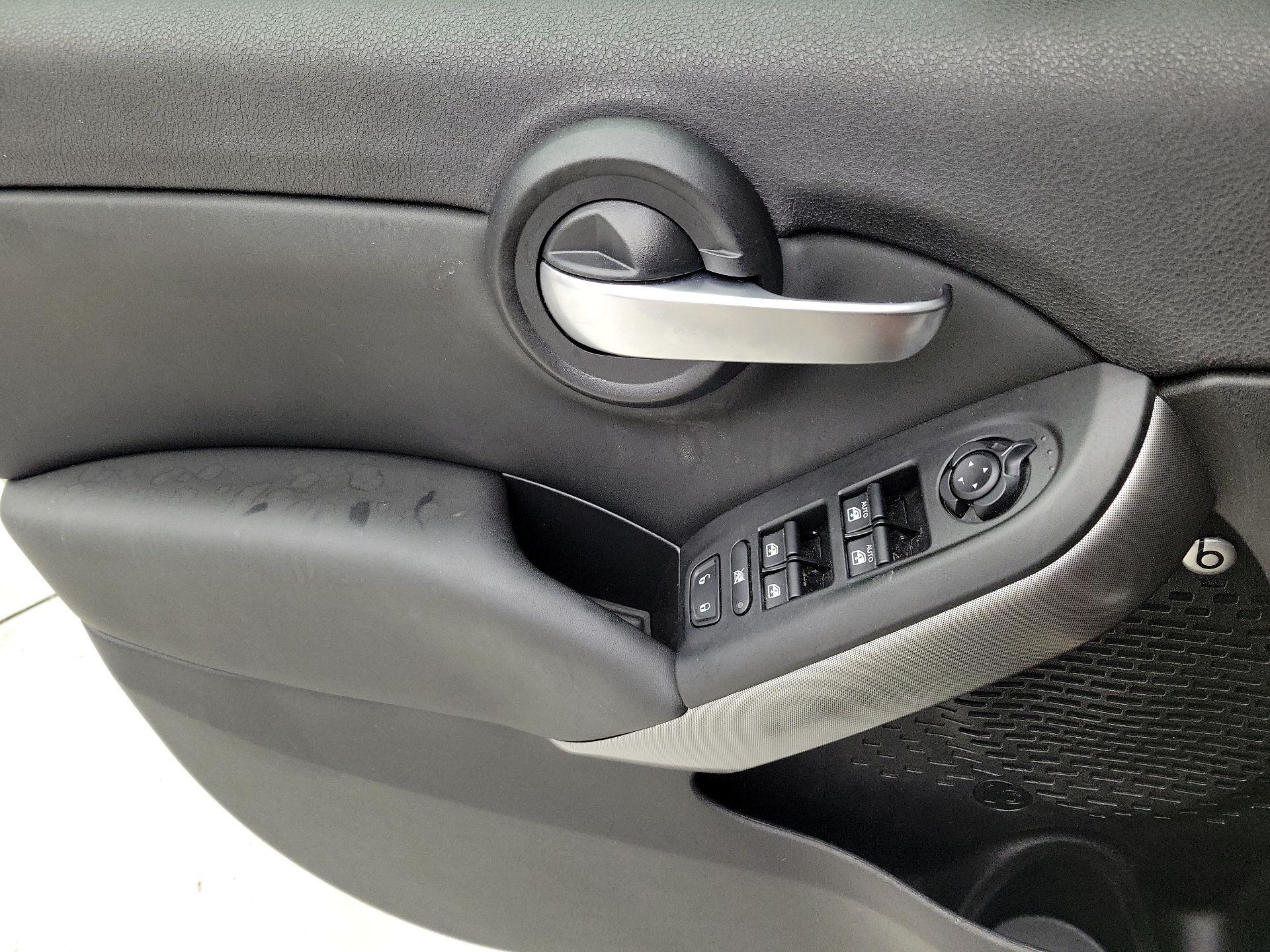 Thumbnail: 2020 Fiat 500X - 12