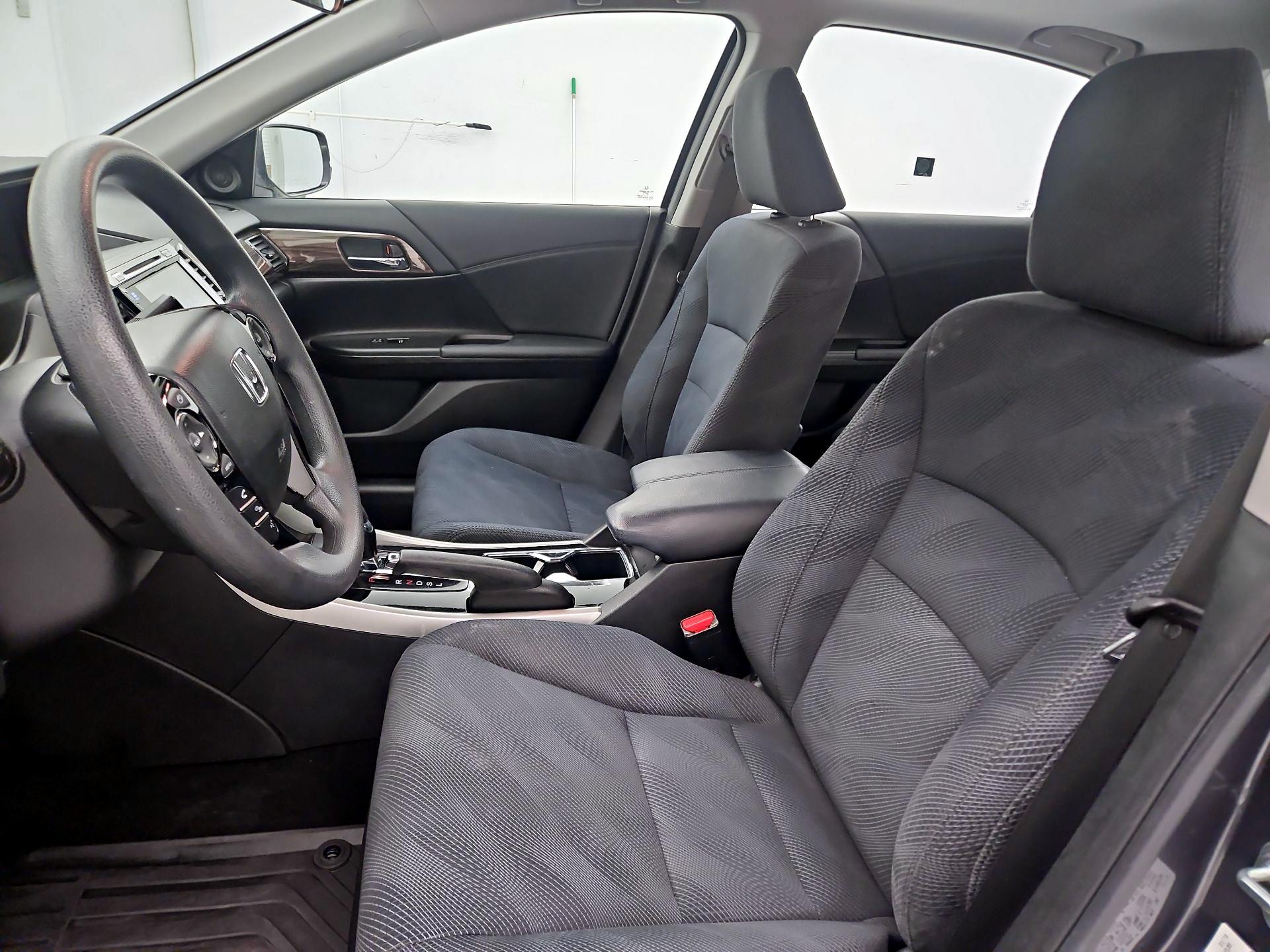 Thumbnail: 2016 Honda Accord - 11