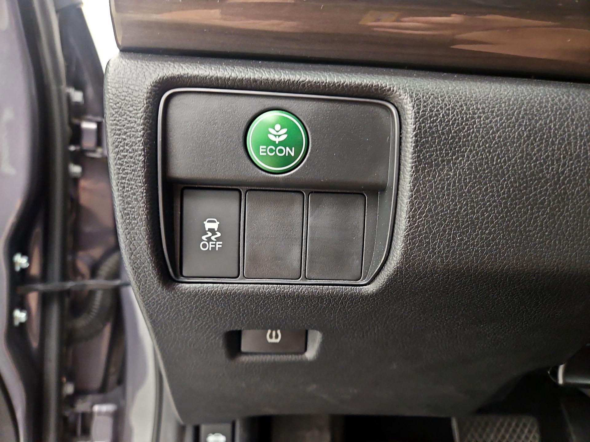 Thumbnail: 2016 Honda Accord - 13