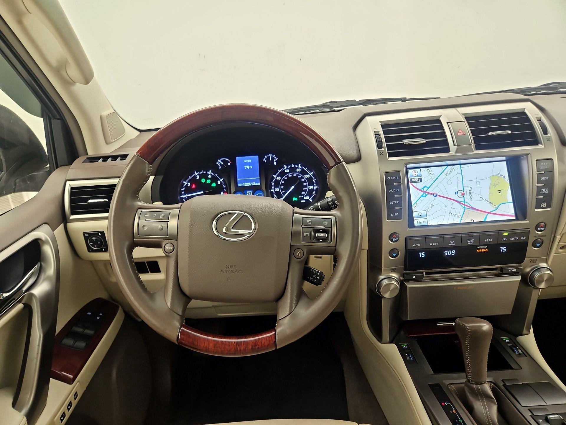 Thumbnail: 2013 Lexus GX - 10