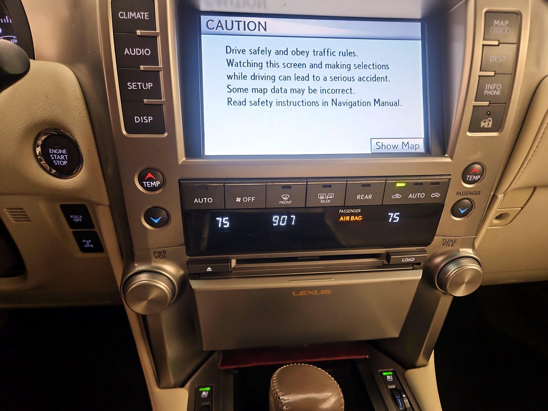 Thumbnail: 2013 Lexus GX - 16