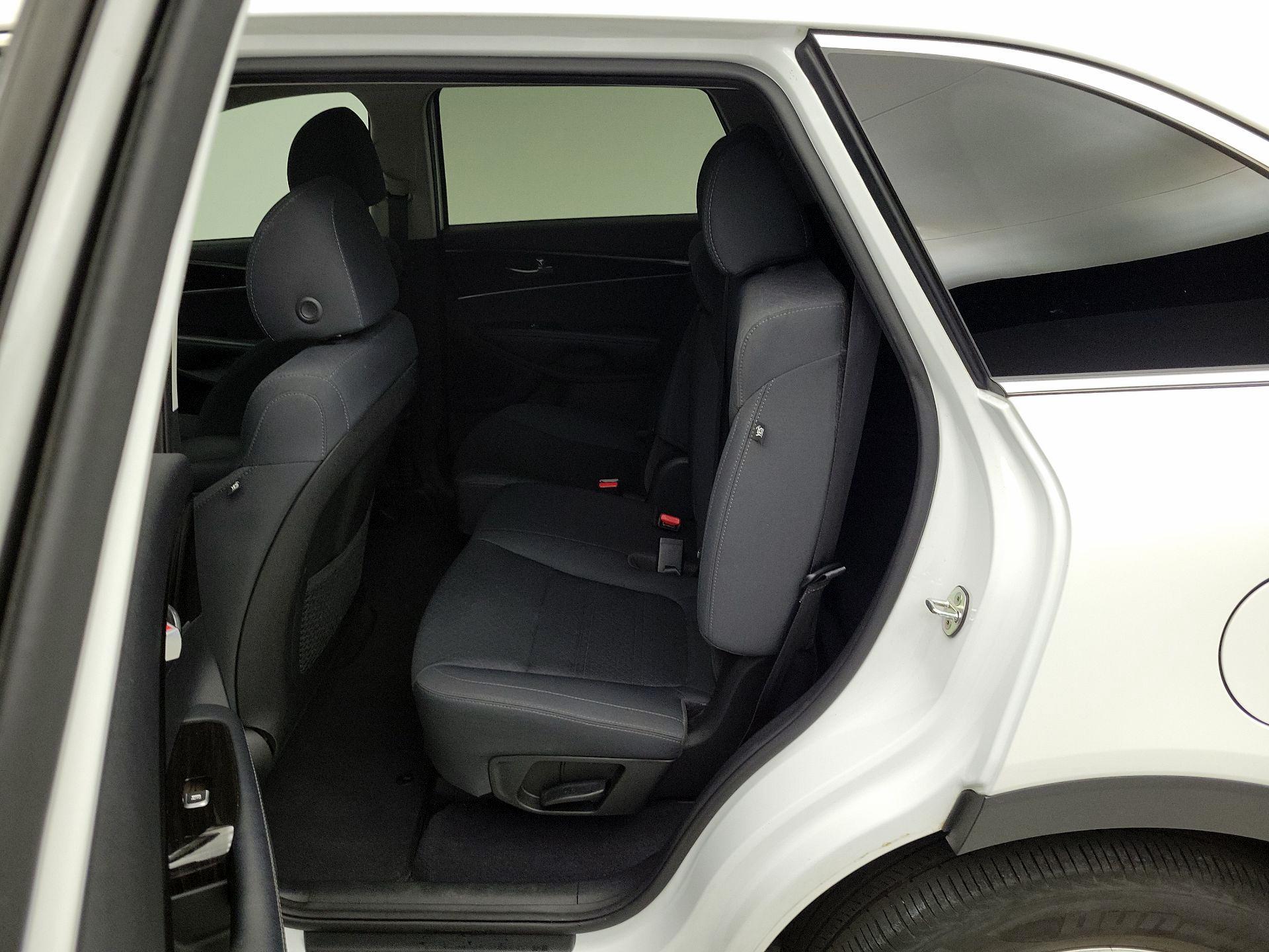 Thumbnail: 2020 Kia Sorento - 19