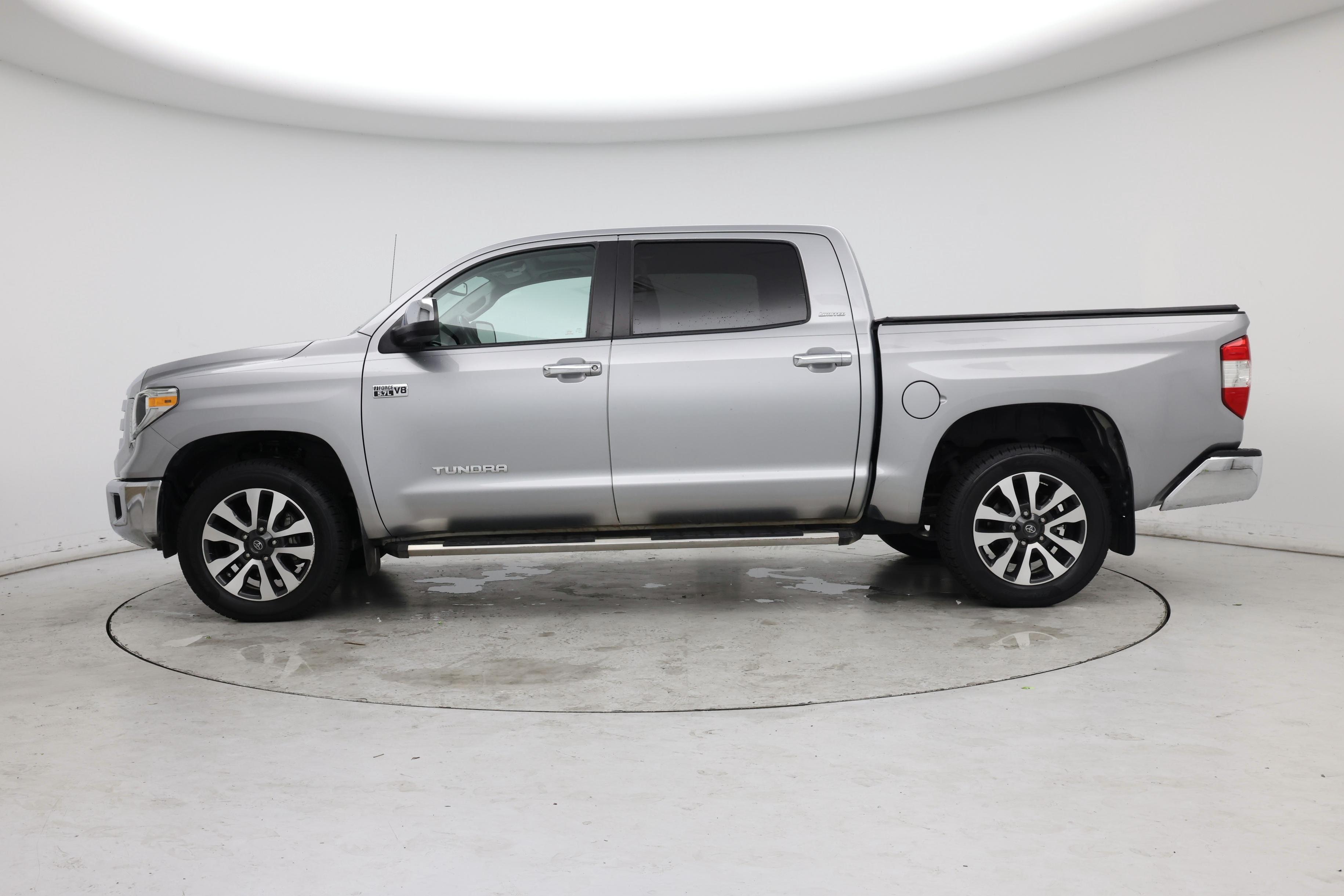 Thumbnail: 2018 Toyota Tundra - 3