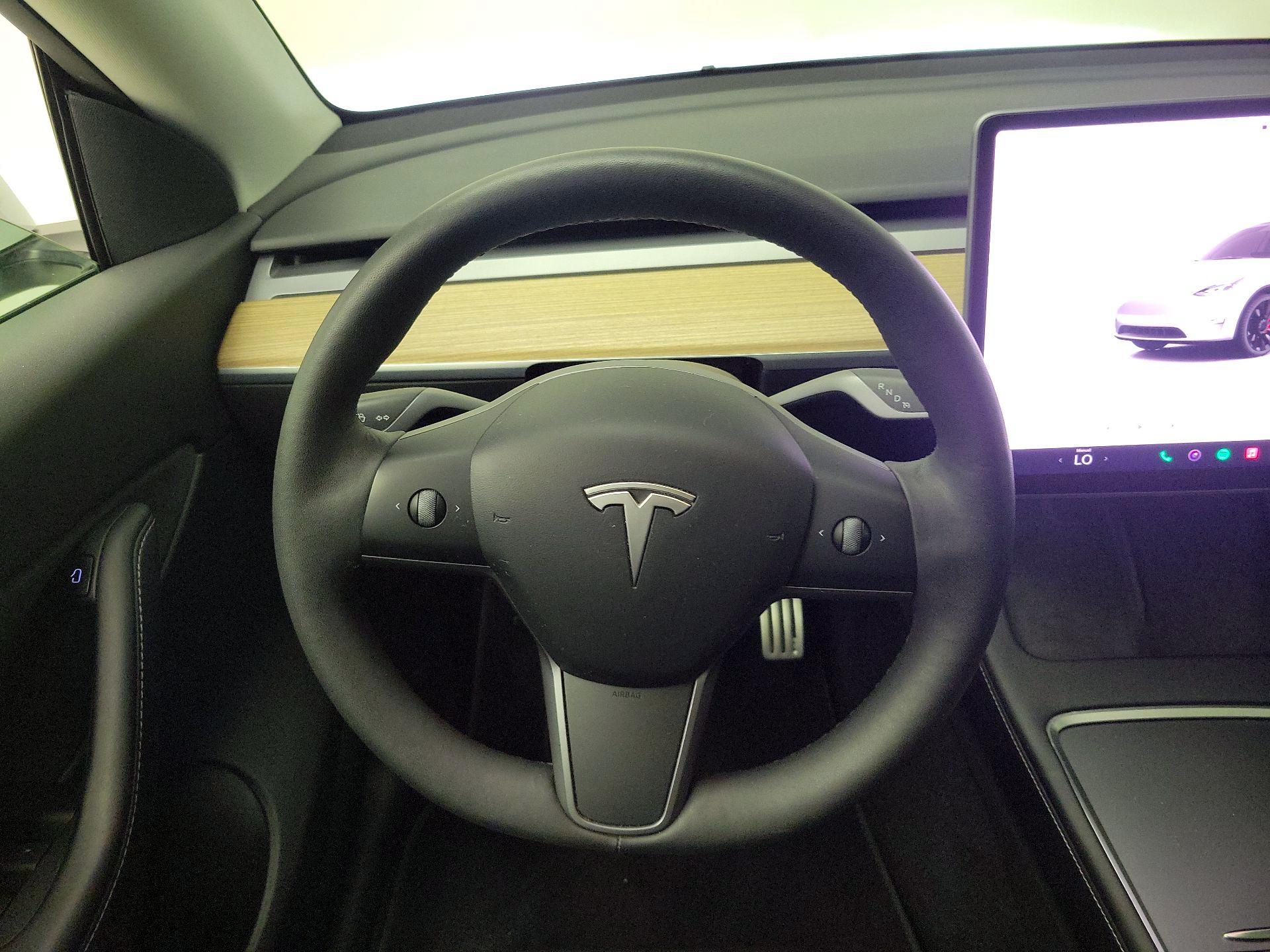 Thumbnail: 2022 Tesla Model Y - 10