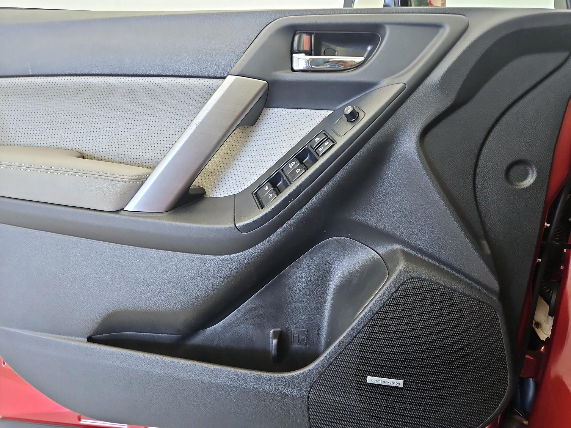 Thumbnail: 2015 Subaru Forester - 12
