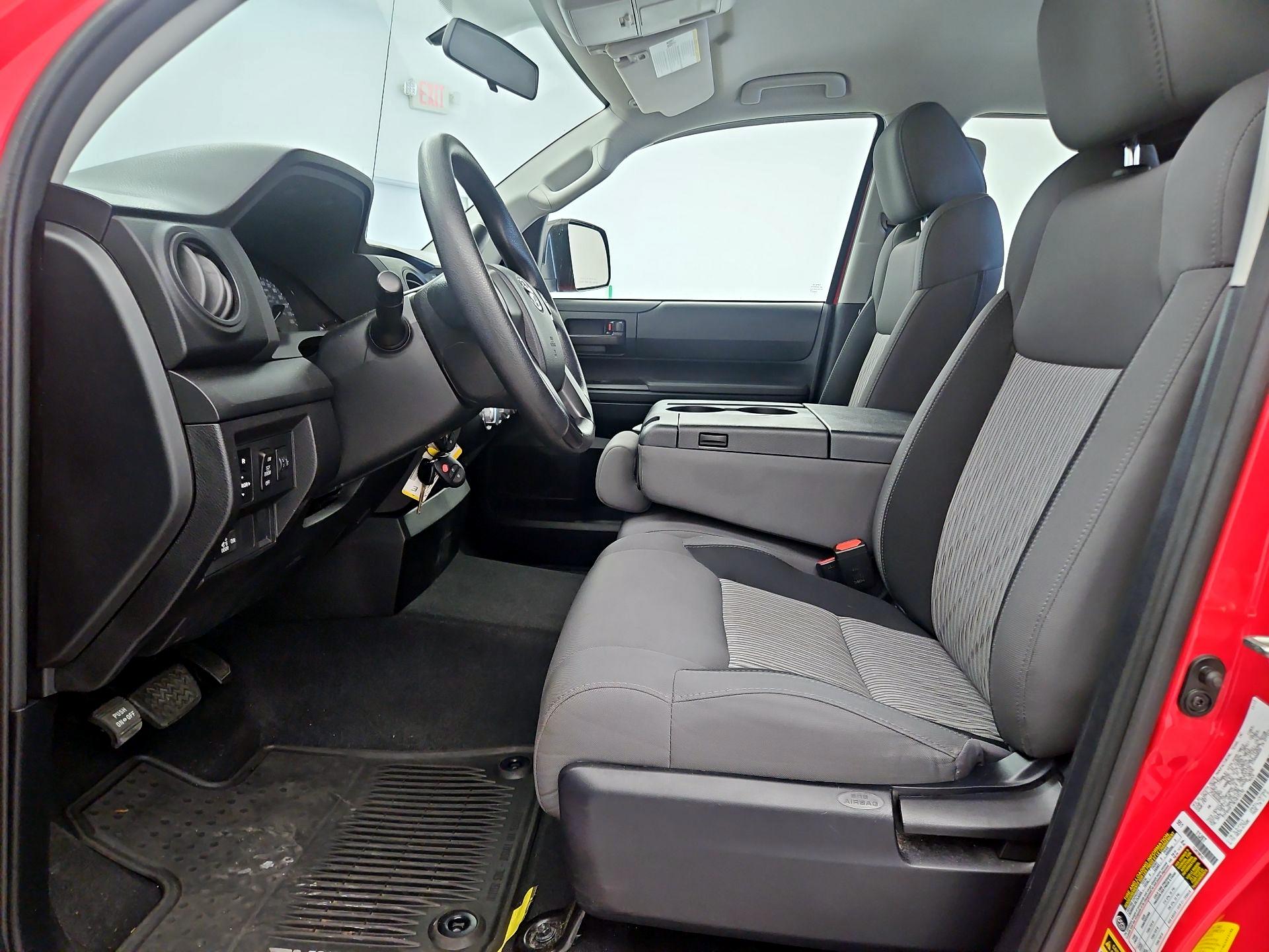 Thumbnail: 2014 Toyota Tundra - 11