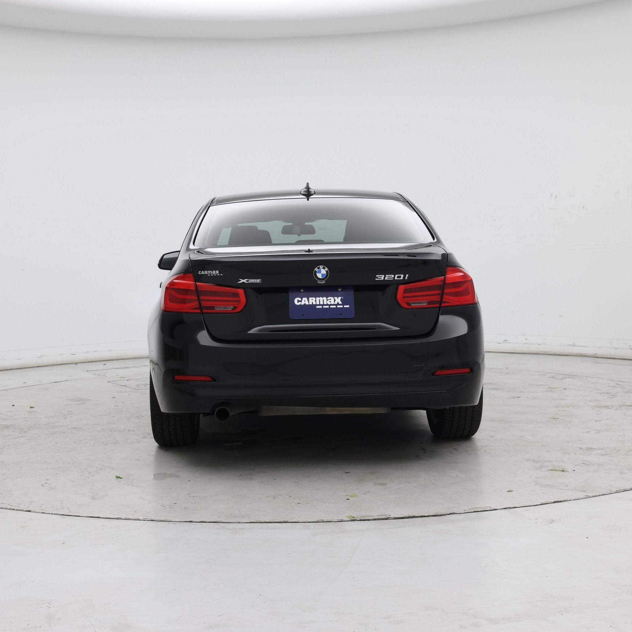 Thumbnail: 2017 BMW 3 Series - 6