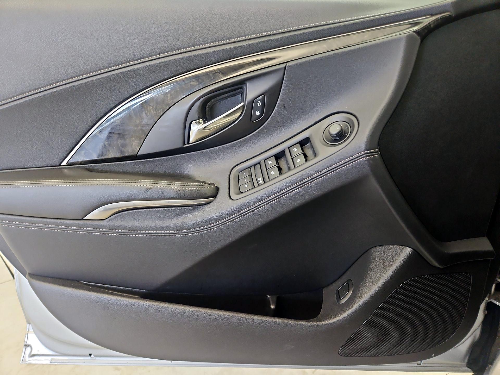 Thumbnail: 2014 Buick LaCrosse - 12