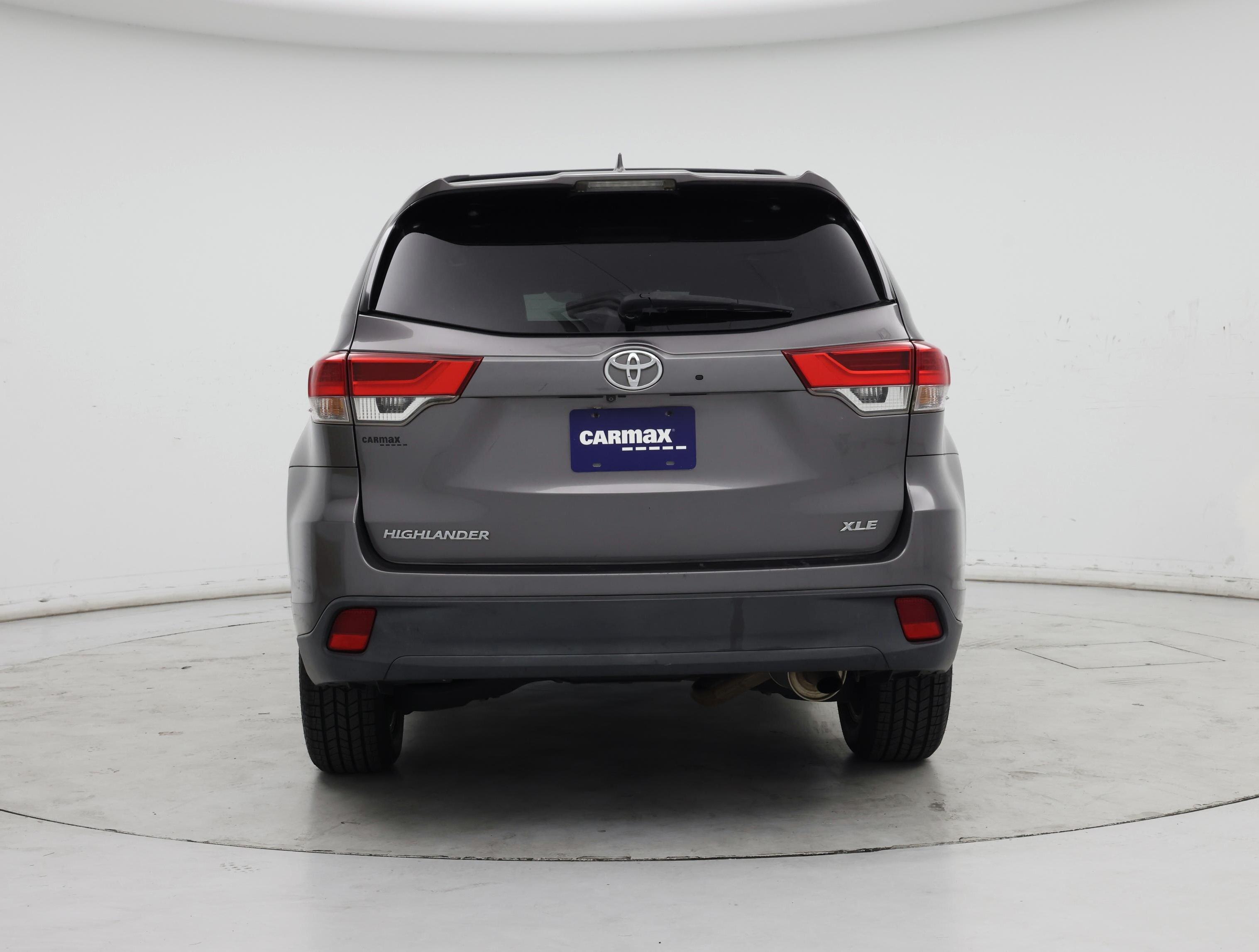 Thumbnail: 2017 Toyota Highlander - 6