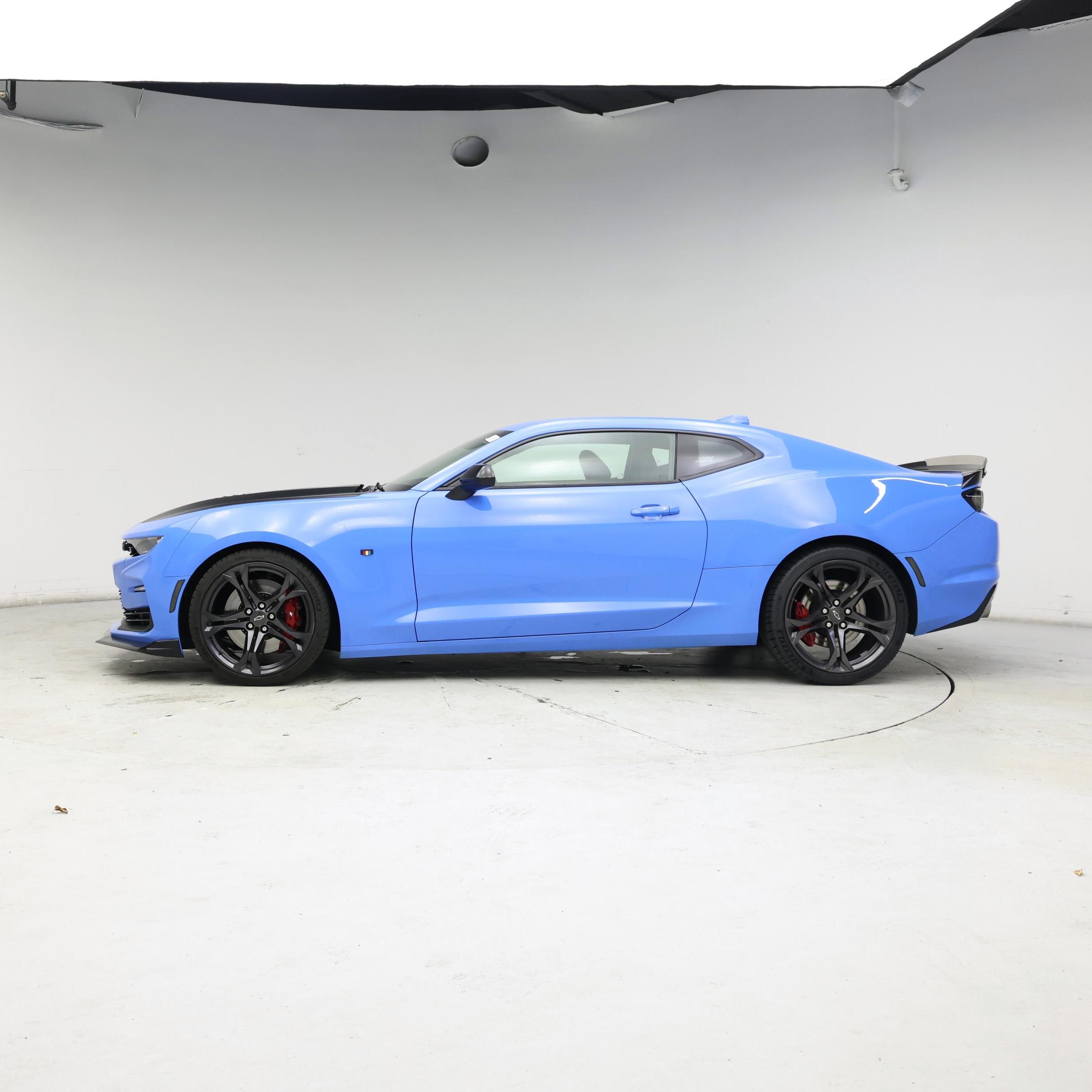Thumbnail: 2022 Chevrolet Camaro - 3