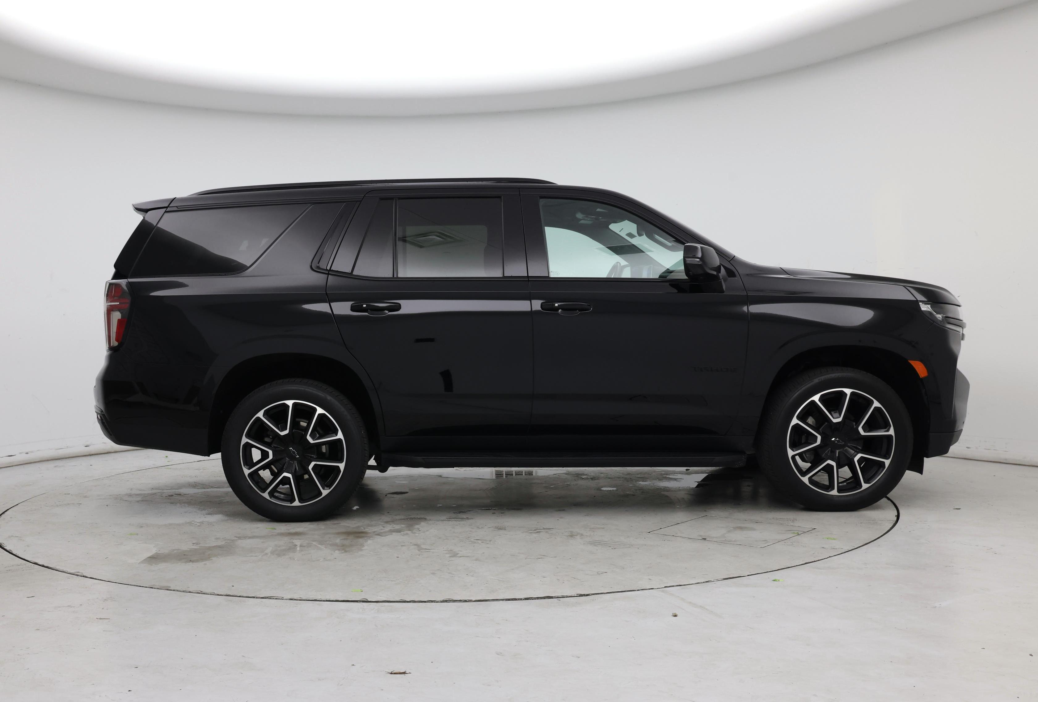 Thumbnail: 2021 Chevrolet Tahoe - 7