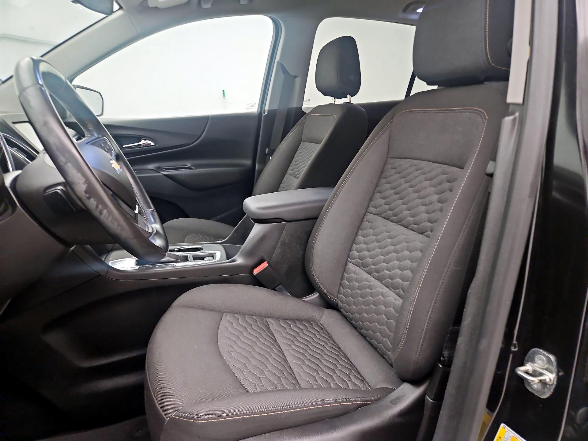 Thumbnail: 2018 Chevrolet Equinox - 11
